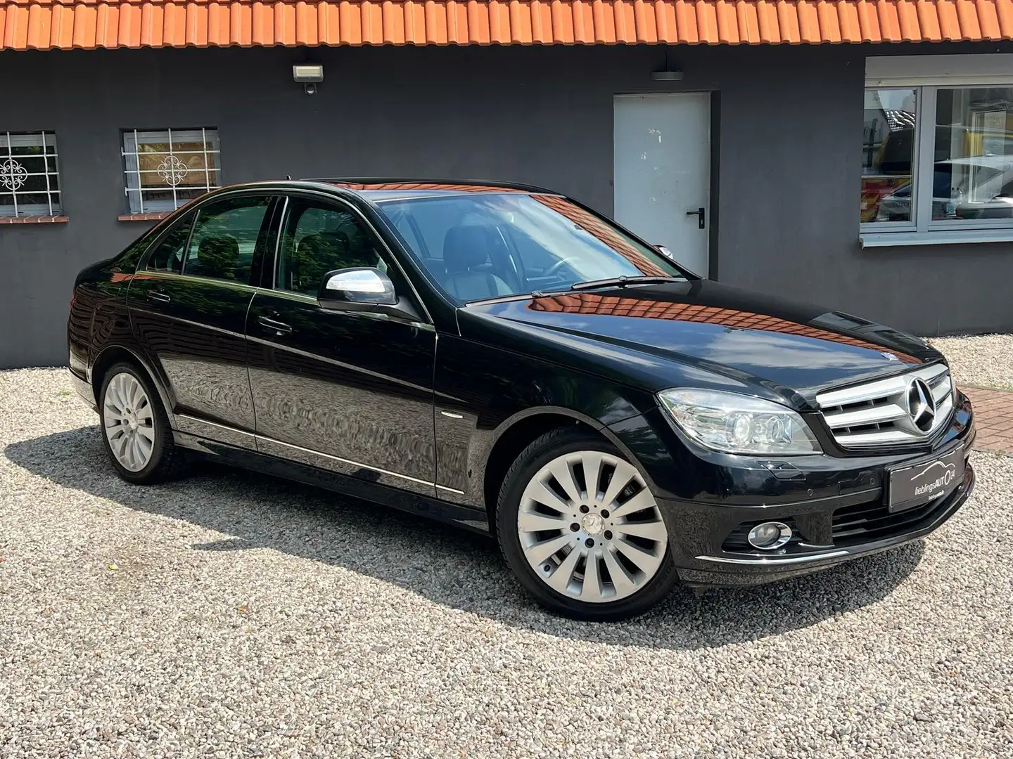 Mercedes-Benz C 350 Lim. Automatik Command Xenon S-Dach Schwarz - 2