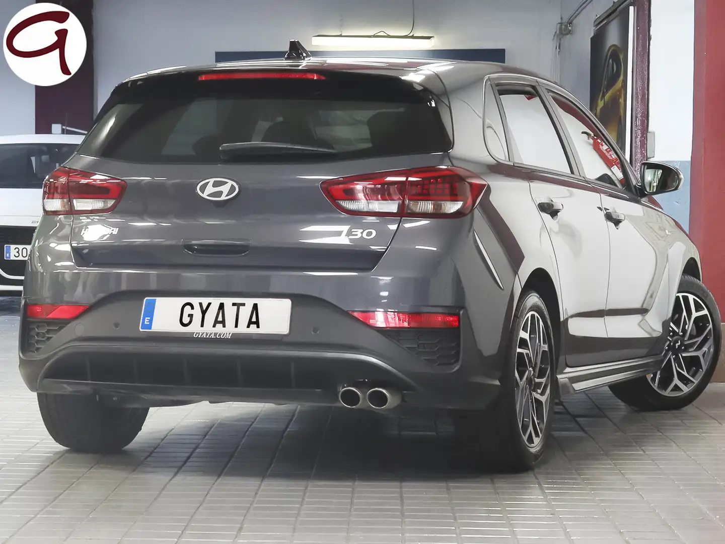 Hyundai i30 1.0 TGDI N Line 100 Gris - 2