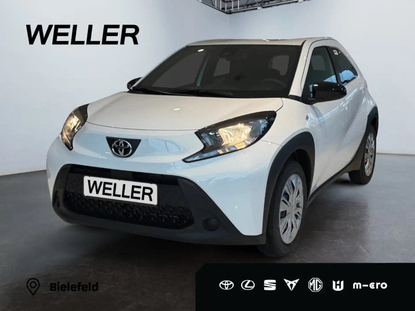 Toyota Aygo X S-CVT Business Edition *PFLEGEDIENSTAKTION*CarPlay Weiß - 1