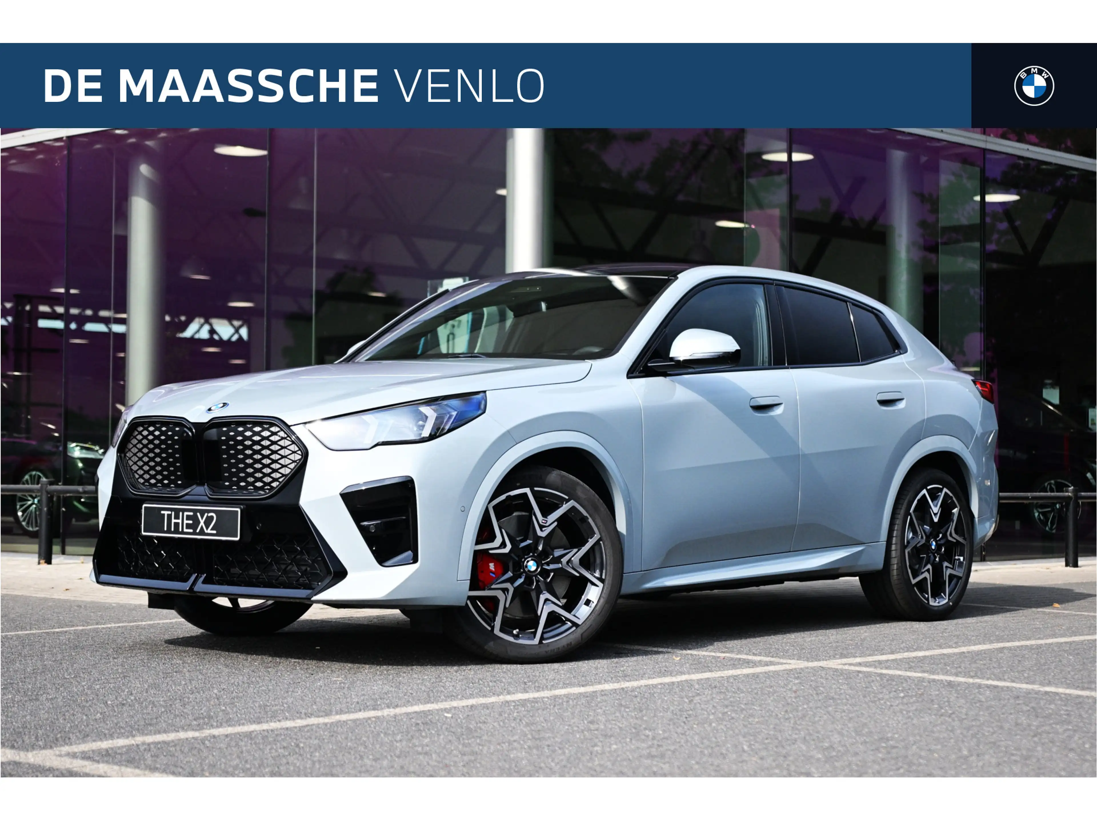 BMW iX2 eDrive20 M Sport / Panoramadak / Trekhaak / M Spor