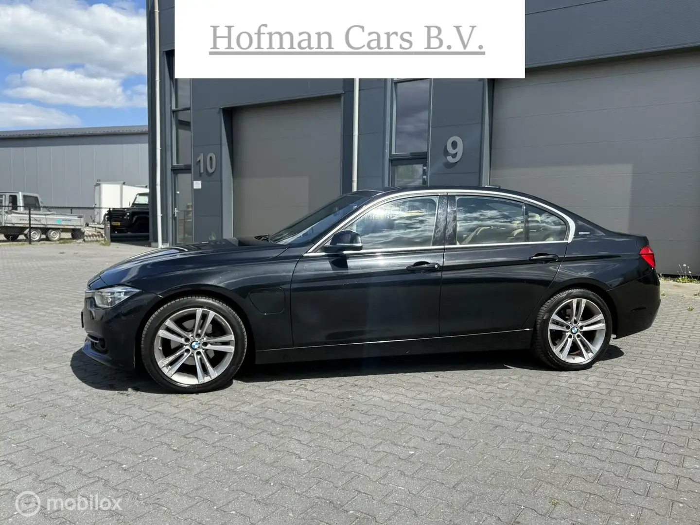 BMW 330 3-serie 330e Plugin Hybride Noir - 2