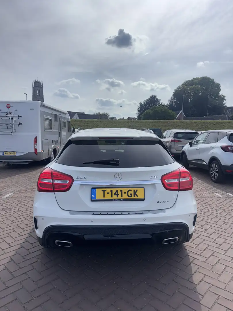 Mercedes-Benz GLA 45 AMG 200 CDI 4M Edition AMG Line White - 2