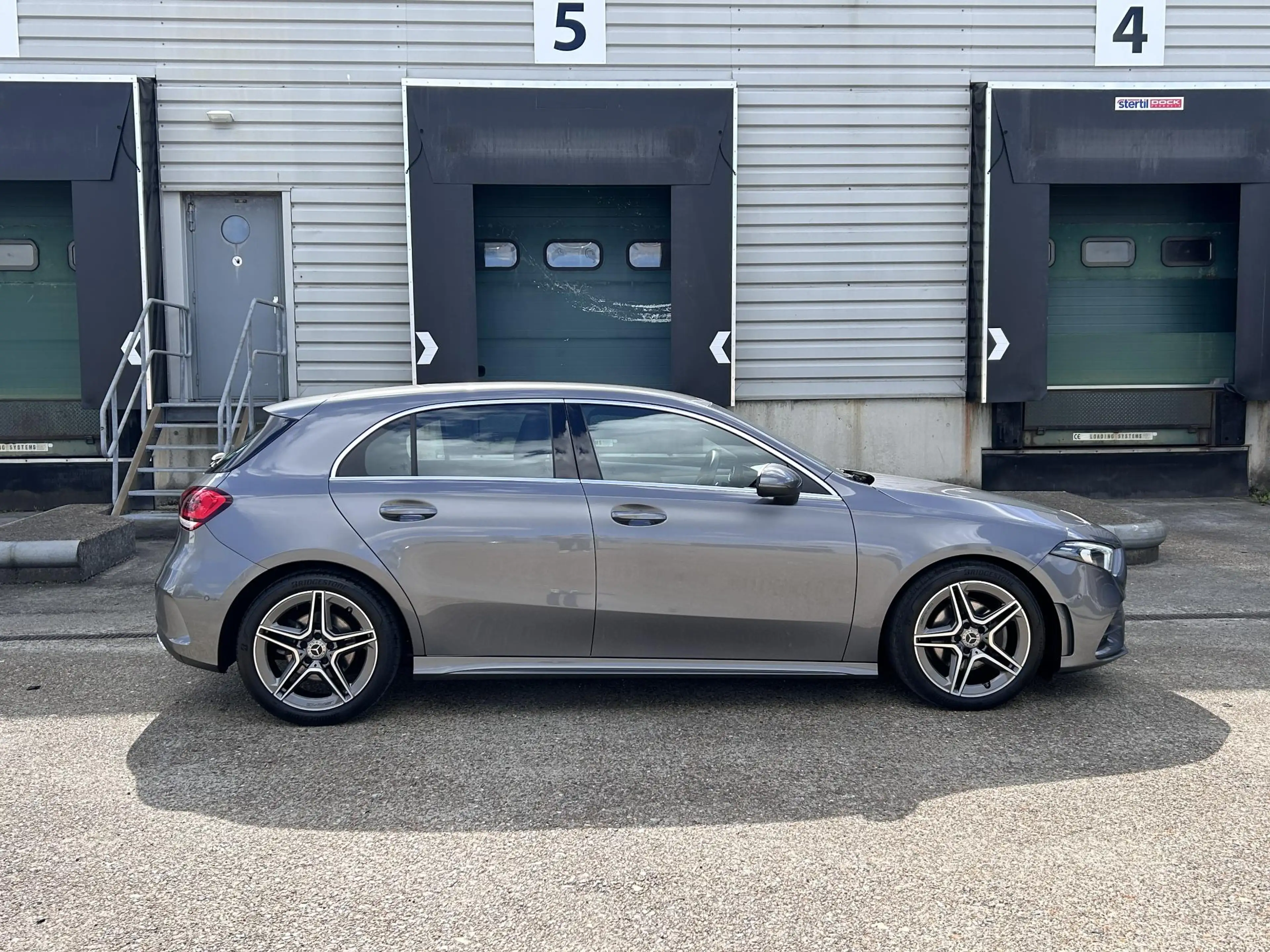 Mercedes-Benz A 200 Business Solution AMG — photo 4