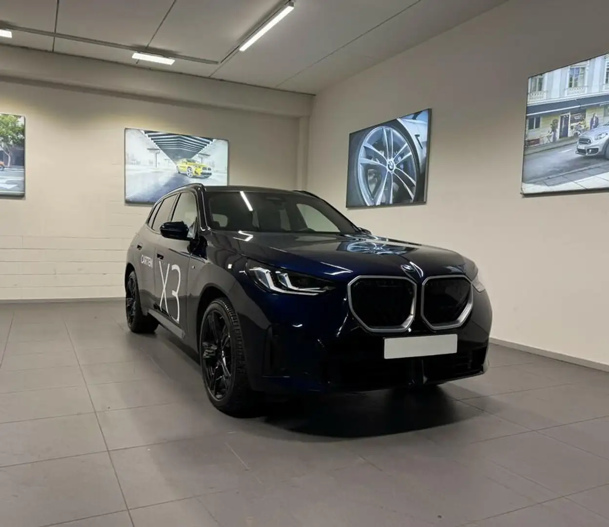 BMW X3 xdrive20d MSport auto Blauw - 2