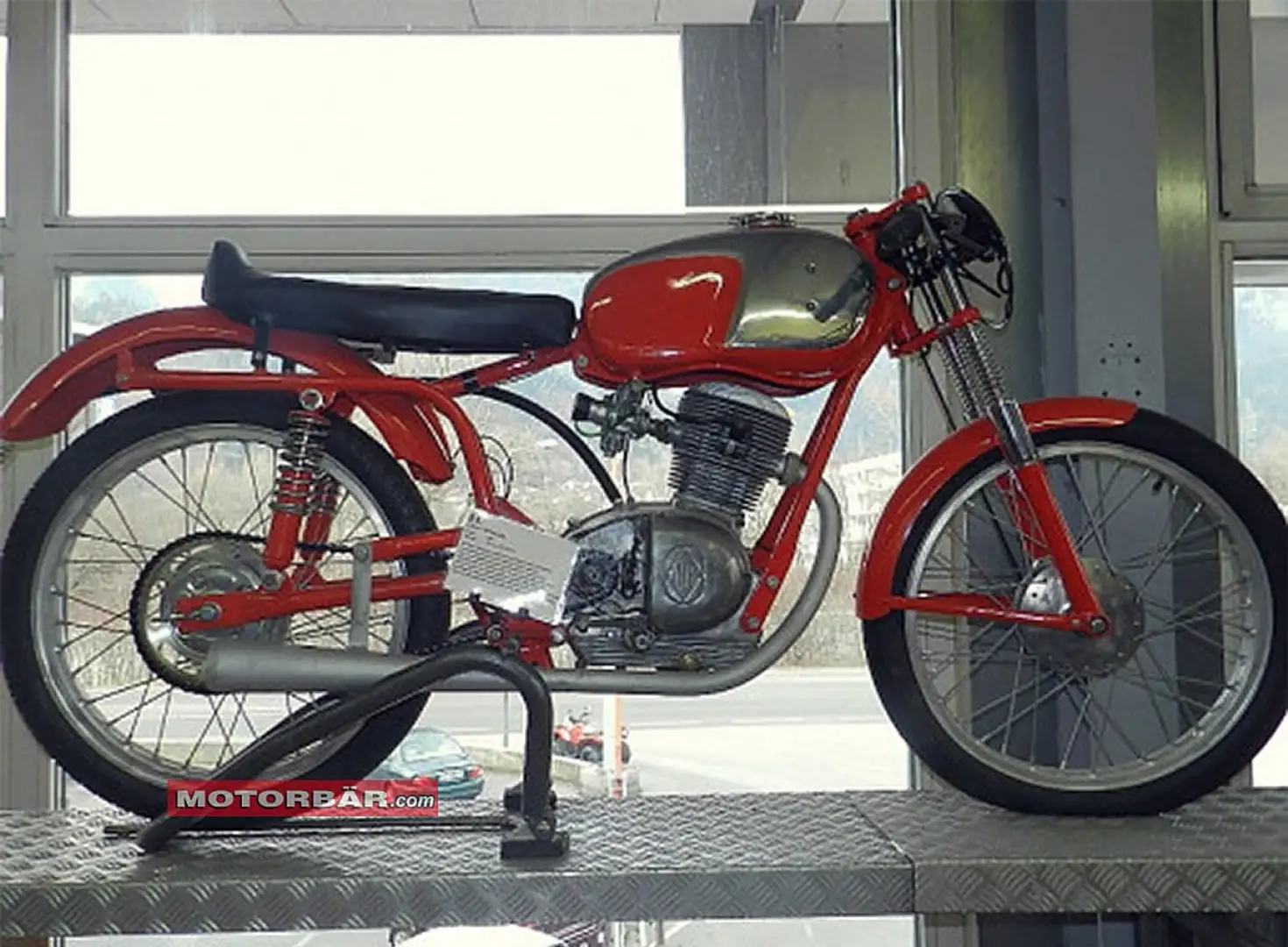 Gilera 150 RACING Rot - 1