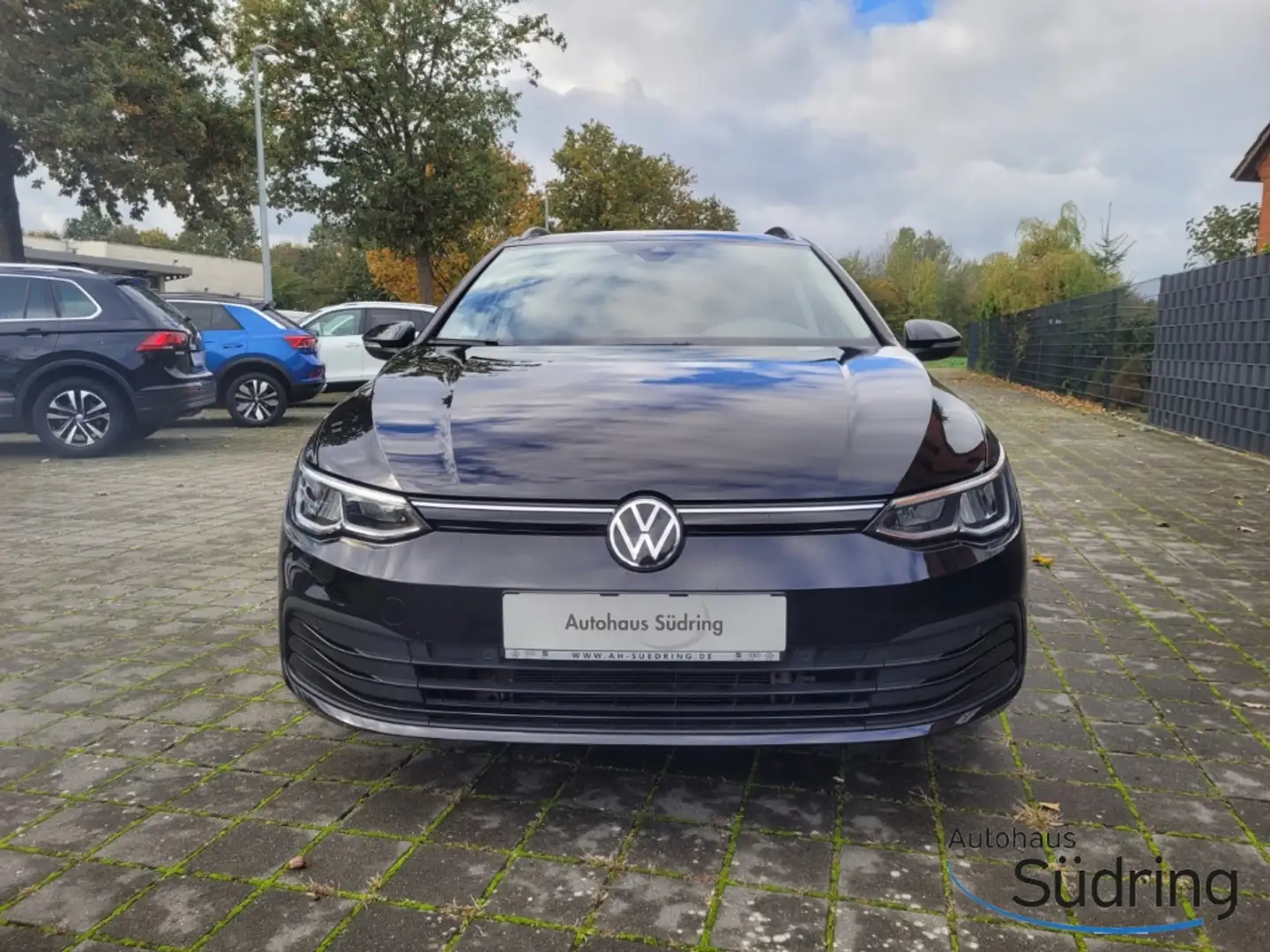 Volkswagen Golf Variant VIII 2,0 TDI Life Navi AppConnect Schwarz - 2