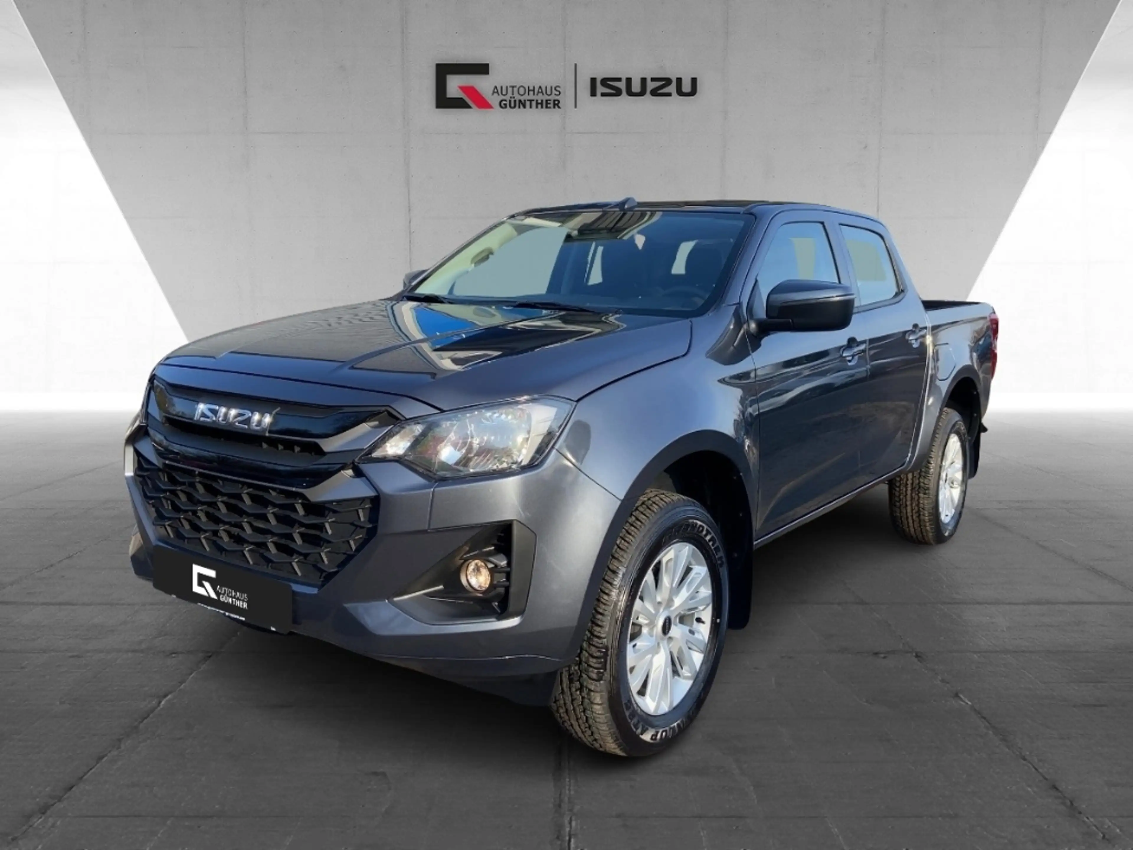 Isuzu D-Max Double Cab 4x4 LS 163PS Automatik/Winter/RFK — photo 2