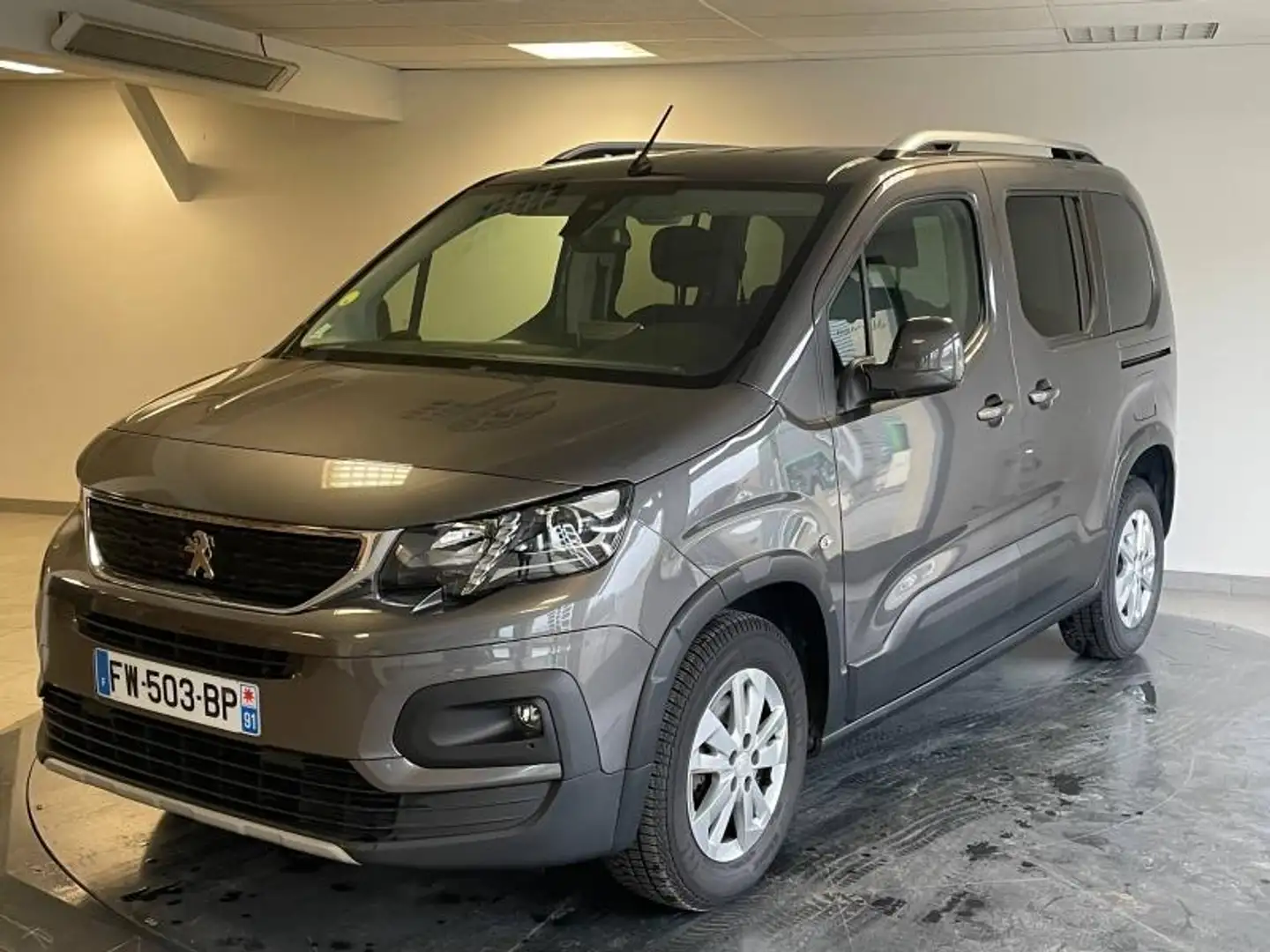 Peugeot e-Rifter 1.5 BlueHDi 100ch S\u0026S Standard Allure Gris - 1