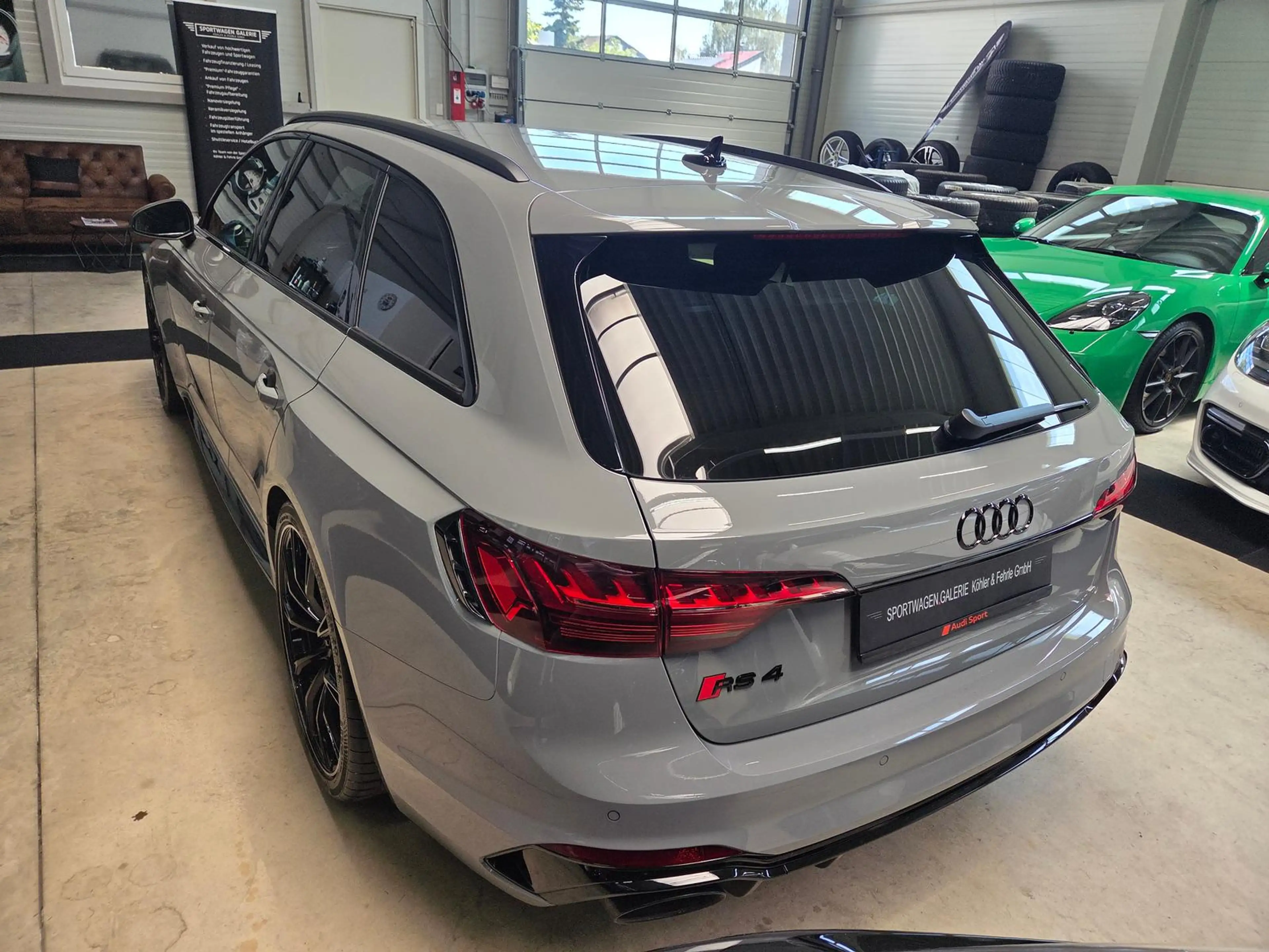 Audi RS4 quattro /Matrix-LED/Rückfahrkamera/AHK/*470€ — photo 13