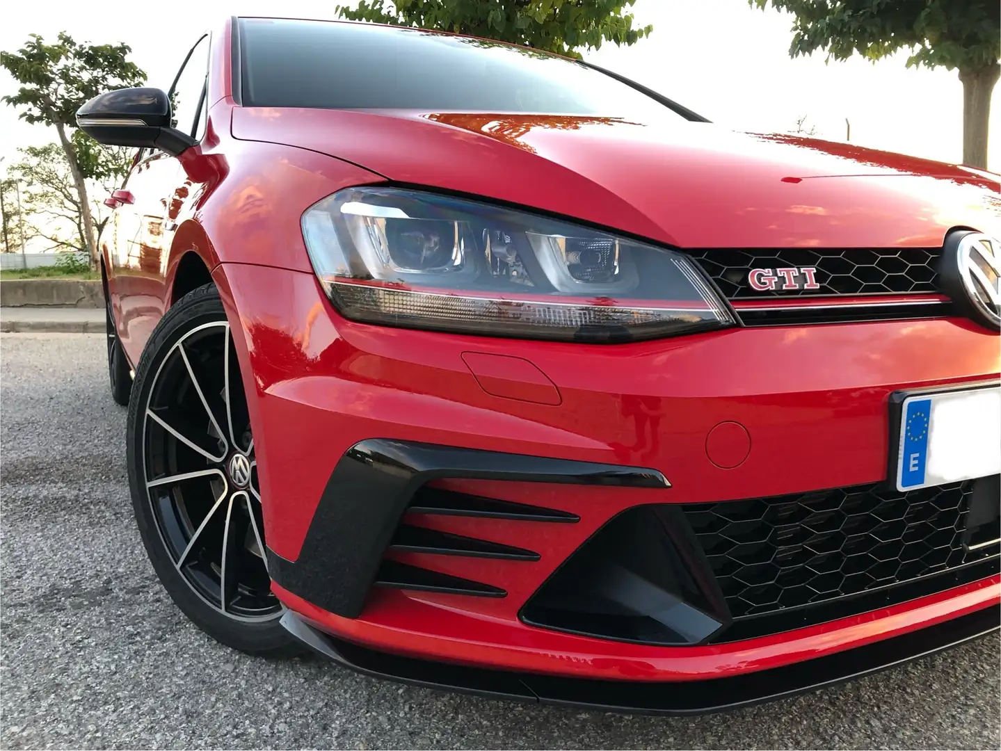 Volkswagen Golf GTI Golf 2.0 TSI GTI ClubSport DSG 265 GTI ClubSport Rojo - 1