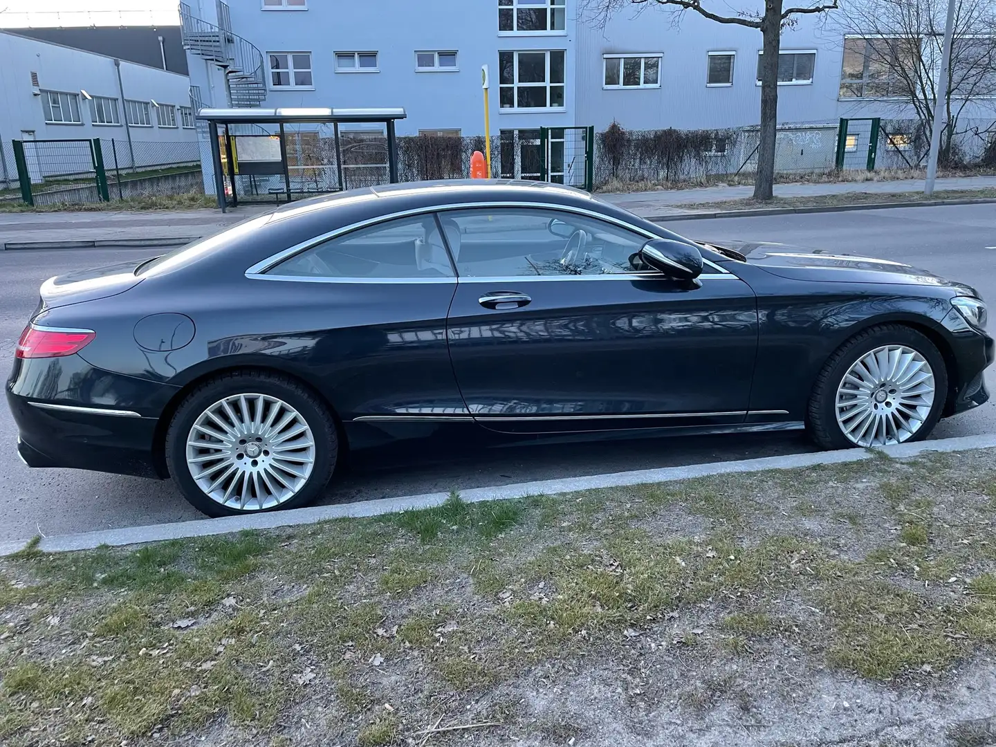 Mercedes-Benz S 400 Coupe 4Matic 7G-TRONIC Blau - 1