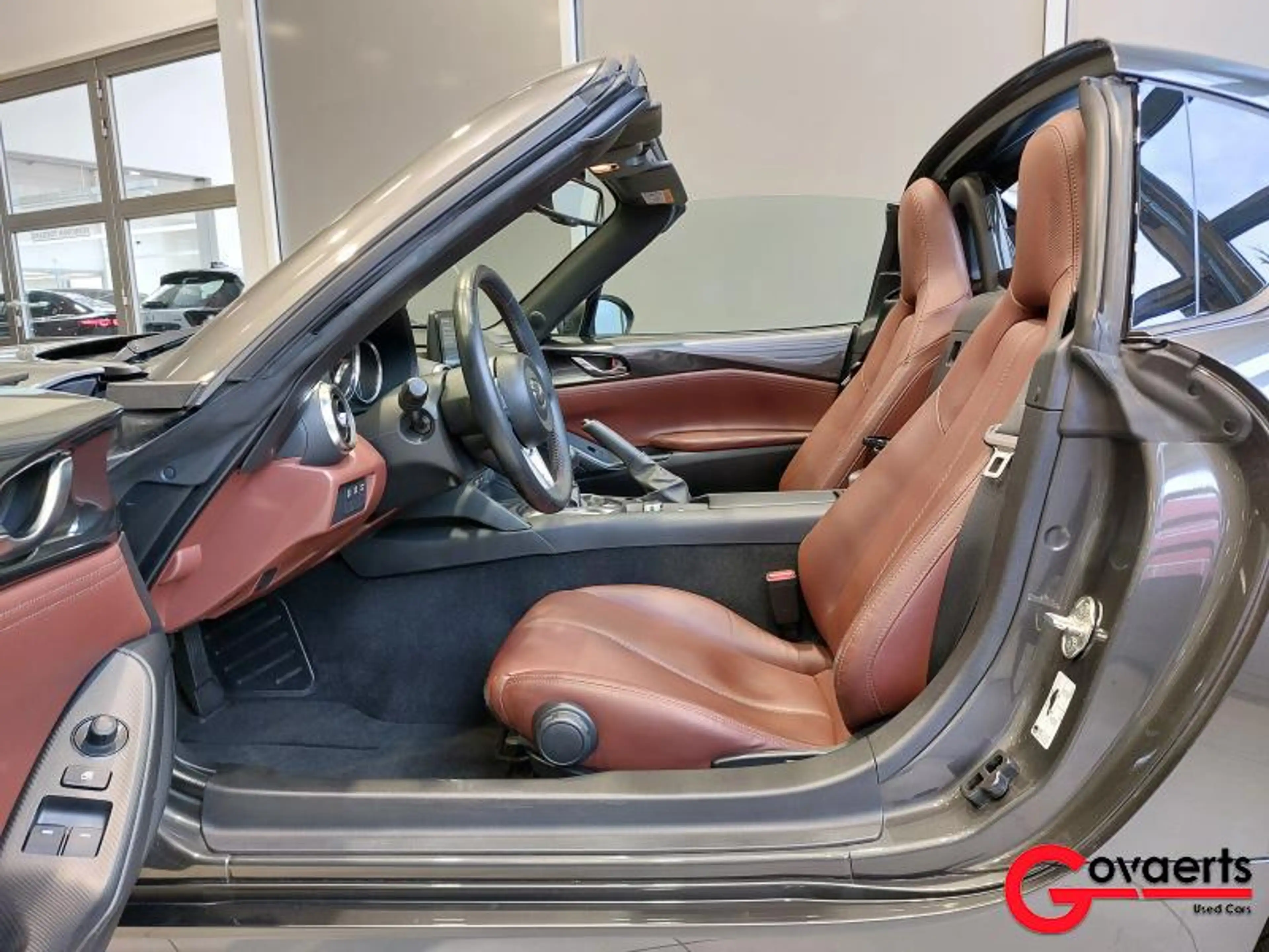 Mazda MX-5 RF 2.0L SKYACTIV-G 184 hp Skycruise 6MT + Takumi L — photo 8