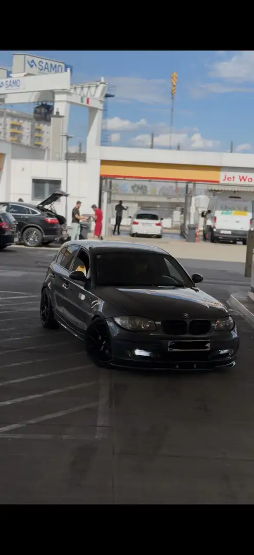 BMW 118 118d - 1