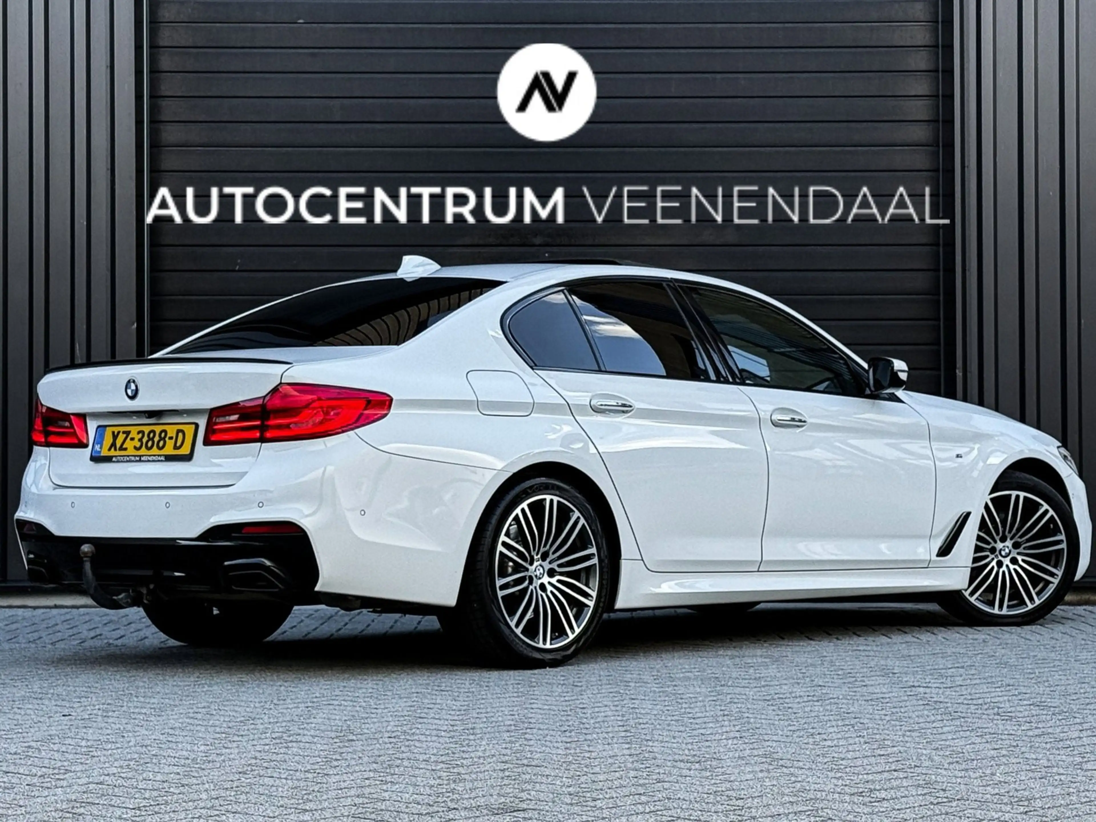 BMW 520 5-serie 520i High Executive M-SPORT 4.W STURING/PA — photo 3