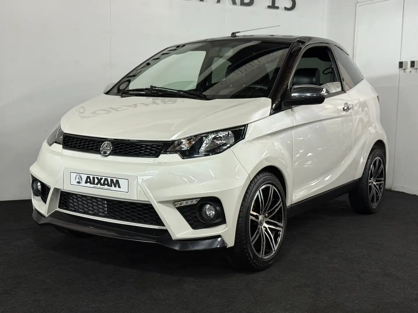 Aixam Coupe Sport, Multimedia, RFK, Kubota, Inkl Lieferung Wit - 2