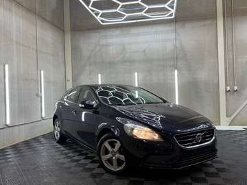 2.0 DIESEL/PDC/NAVI/AIRCO/CRUISE