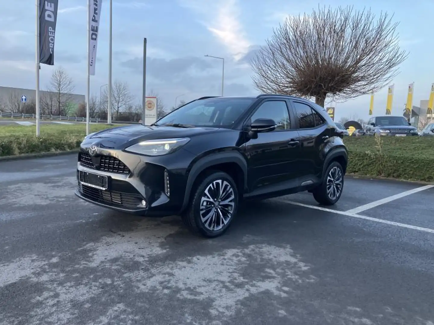 Toyota Yaris Cross Elegant Zwart - 1