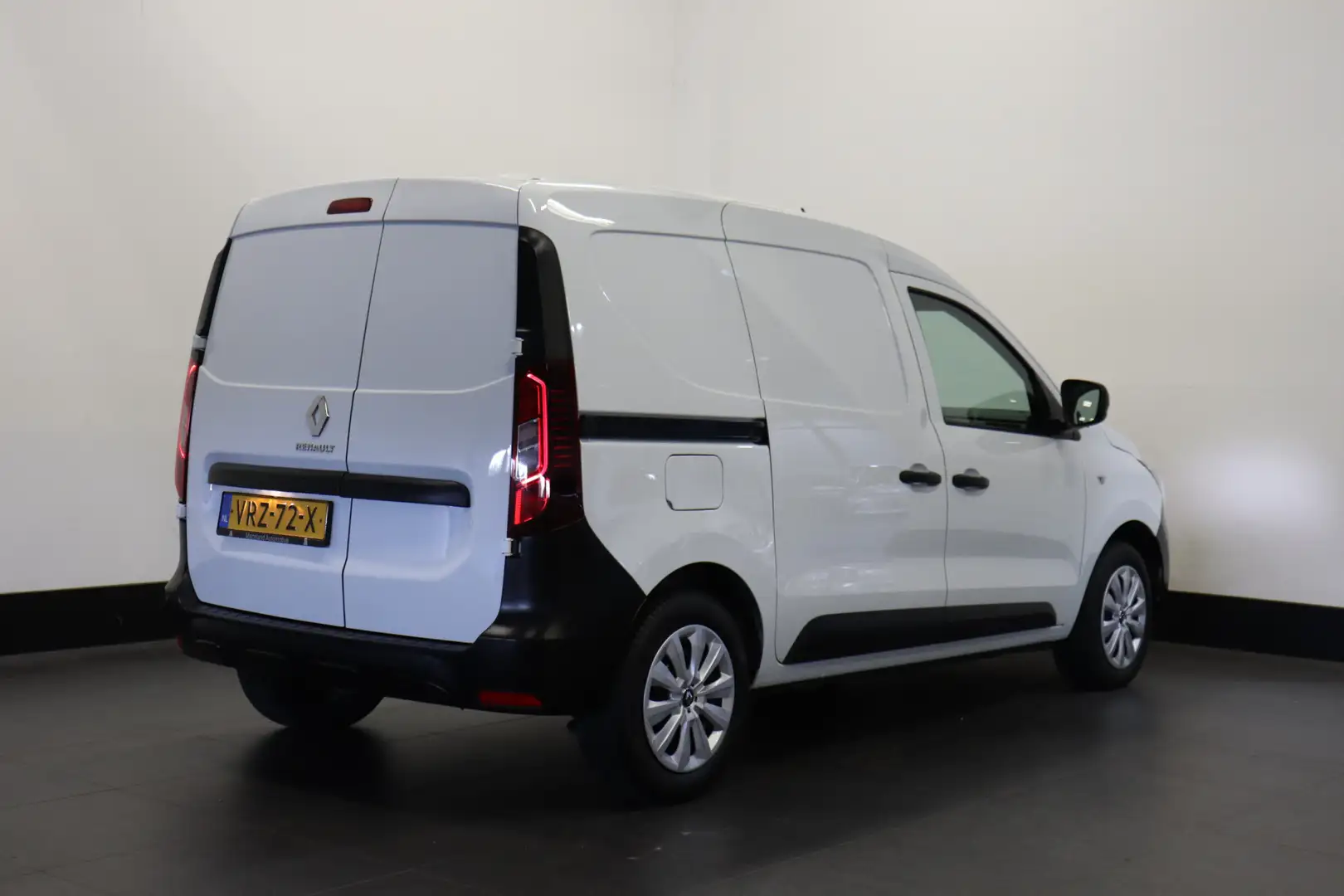 Renault Express 1.5 dCi EURO 6 - Airco - Cruise - PDC - € 13.950,- Blanc - 2
