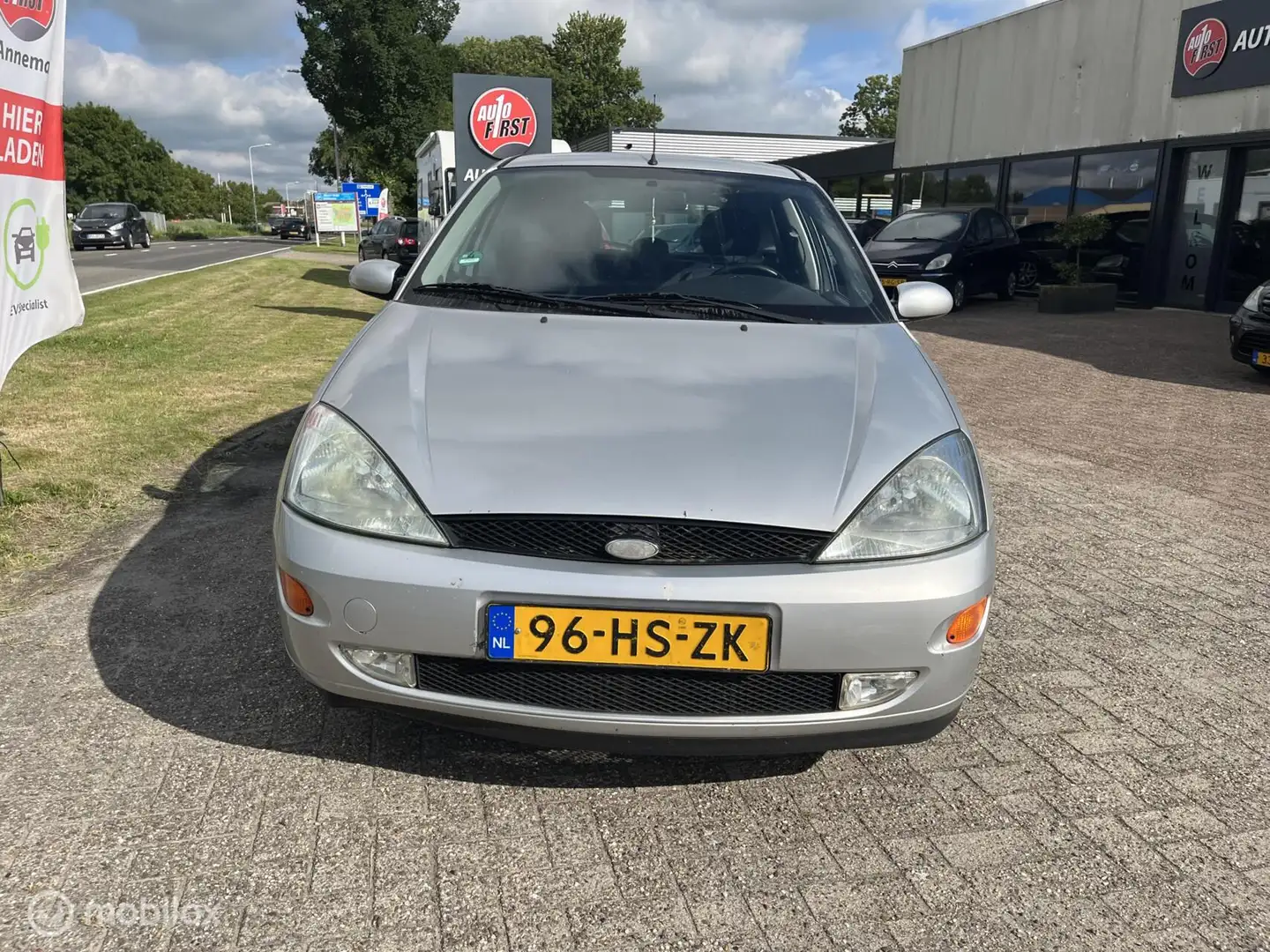 Ford Focus 1.6-16V Collection Airco Trekhaak Cruise Grijs - 2