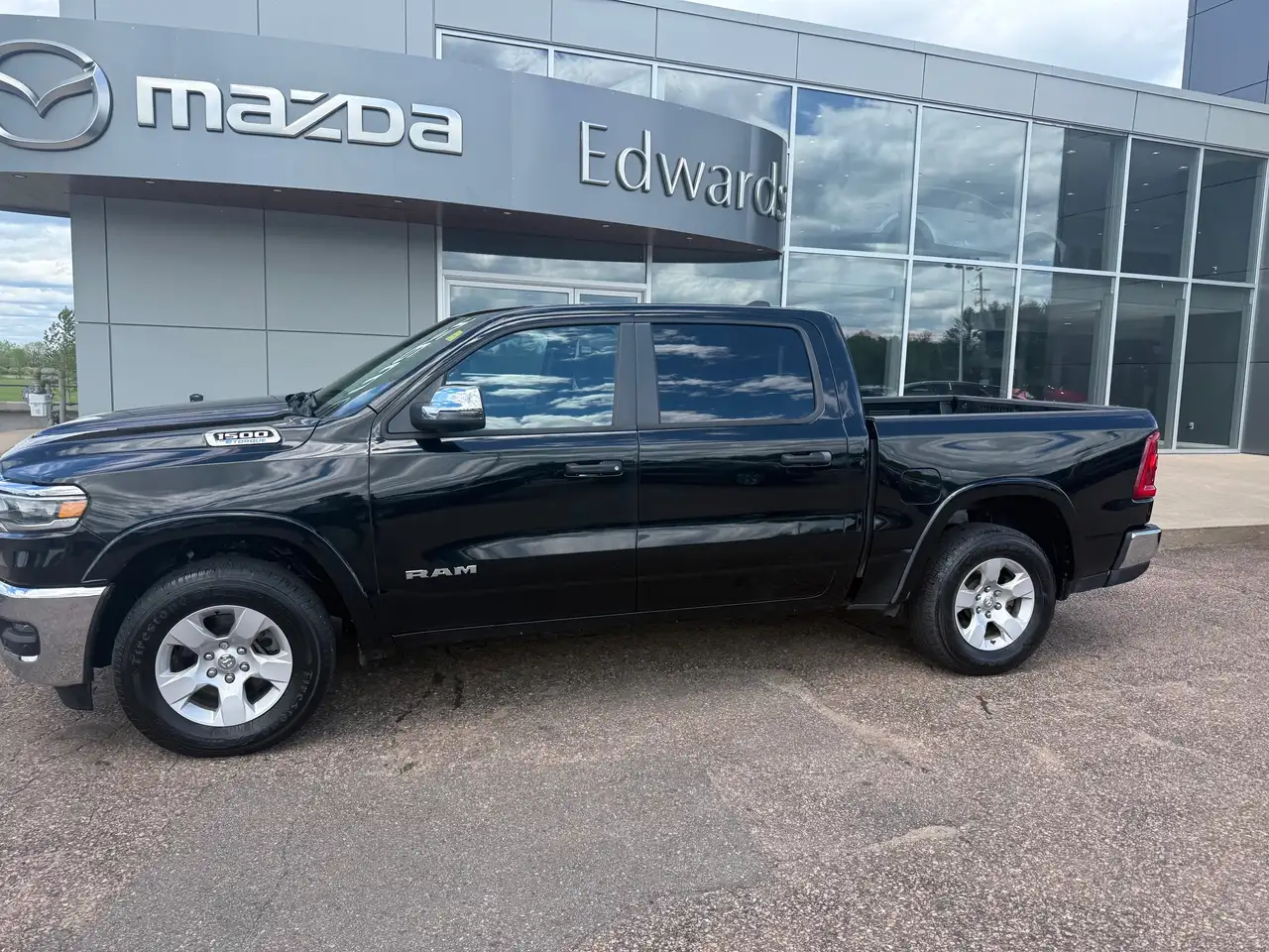 RAM 1500 photo RAM 1500