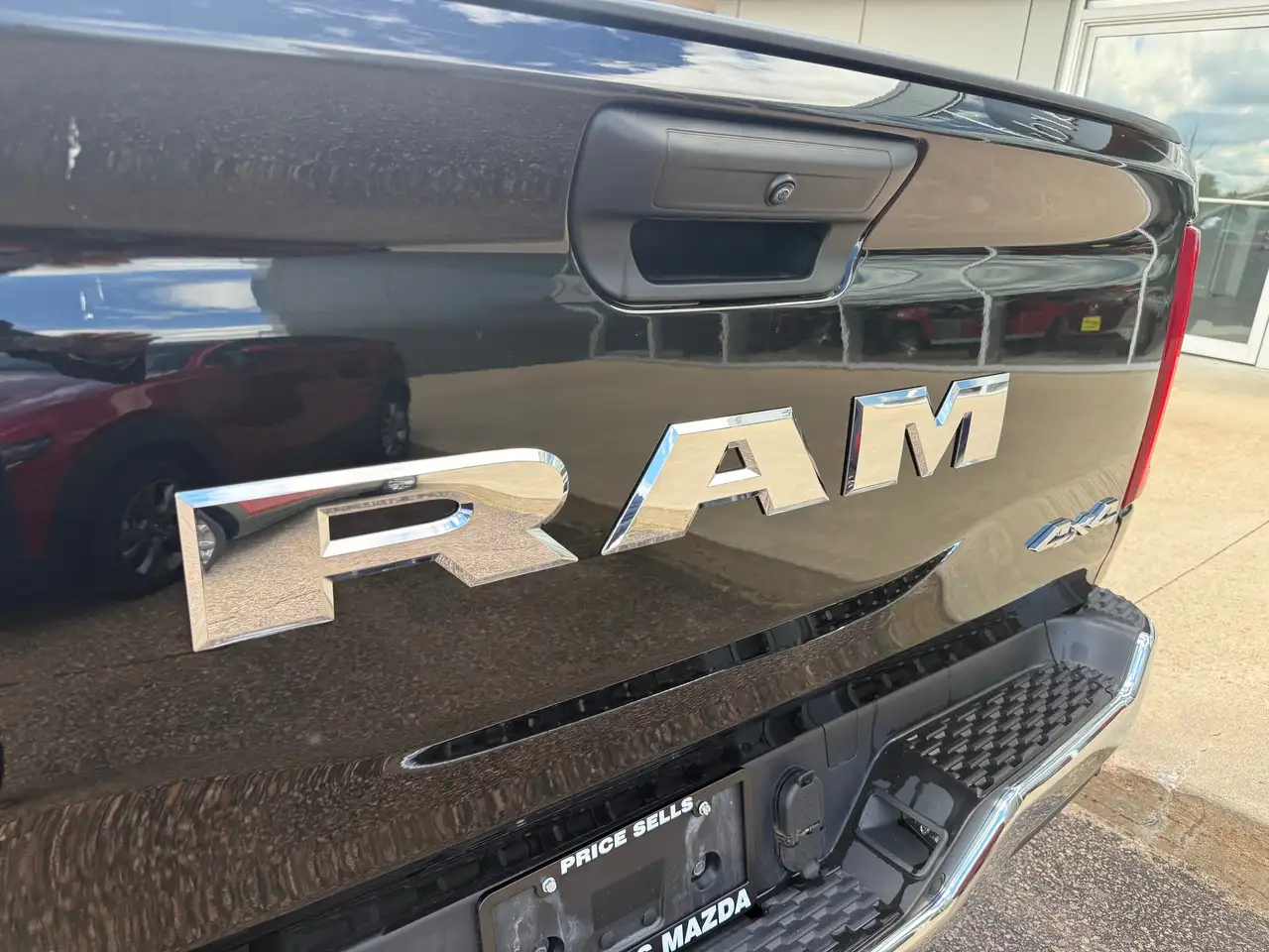 RAM 1500 photo RAM 1500