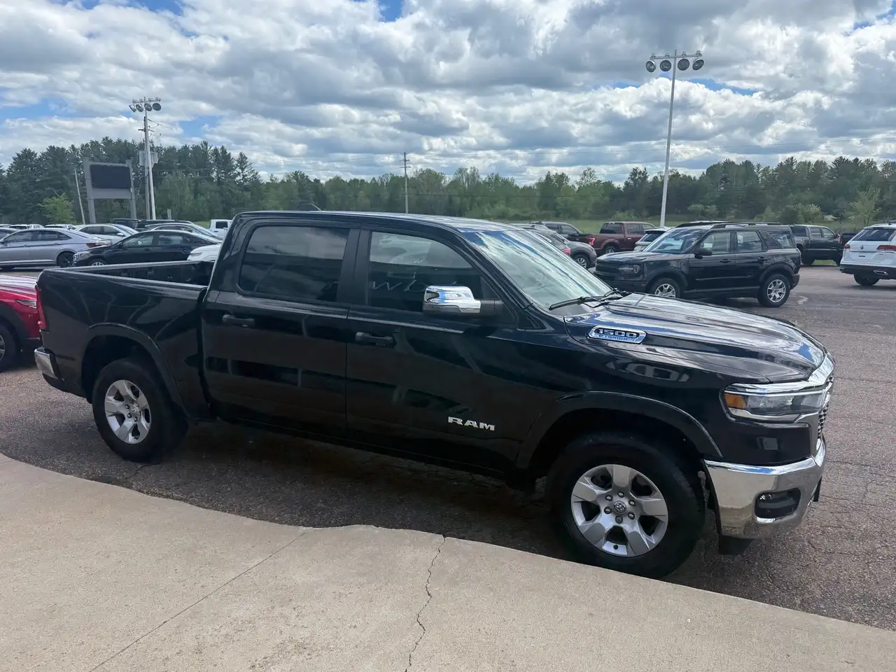 RAM 1500 photo RAM 1500