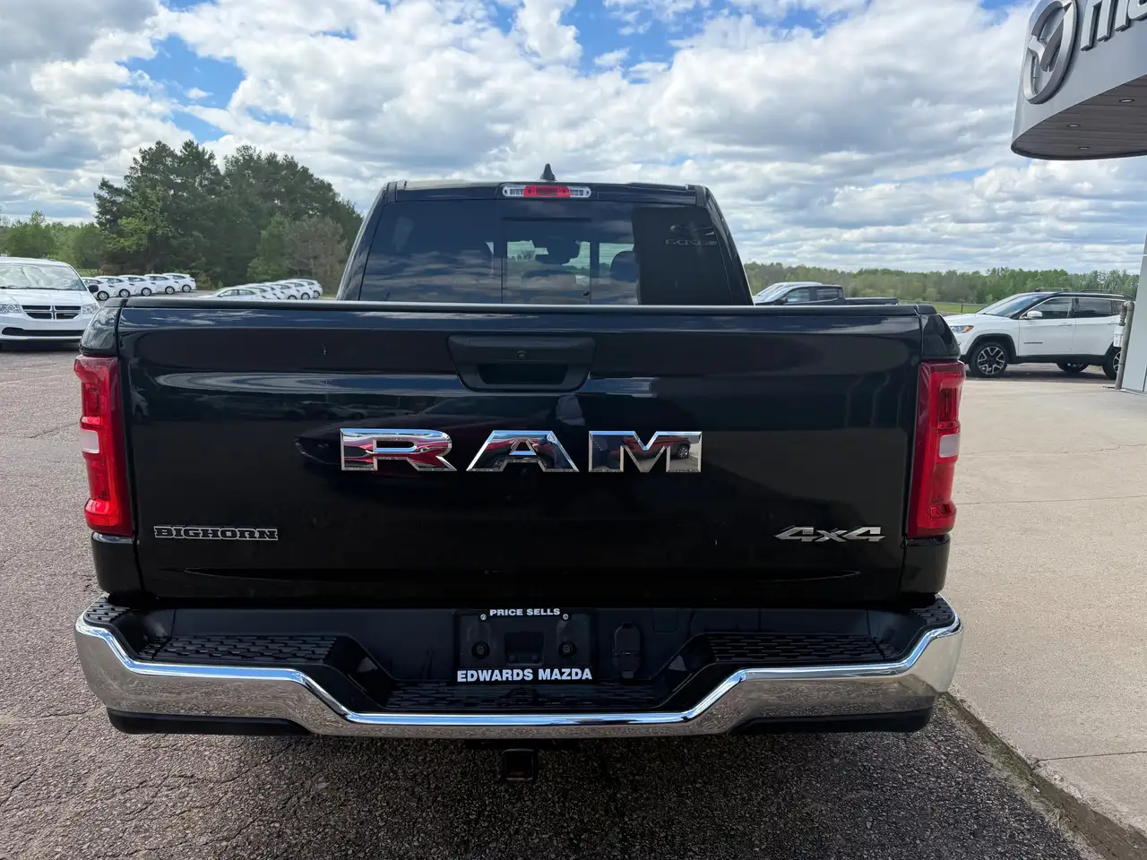 RAM 1500 photo RAM 1500