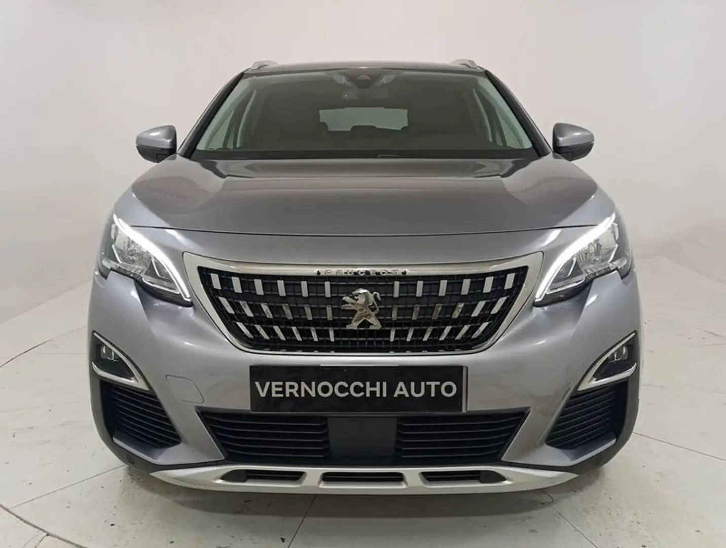 Peugeot 3008 PureTech Turbo 130 S&S Allure Gris - 2