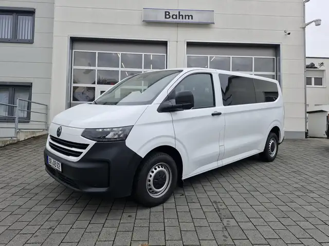Volkswagen T7 Kombi 9-Sitzer, RFK, AHK Vorbereitung