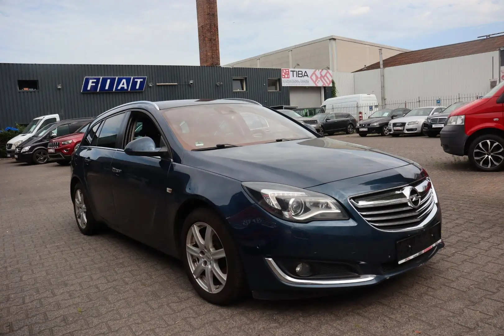 Opel Insignia A Sports Tourer Business Edition Blau - 2