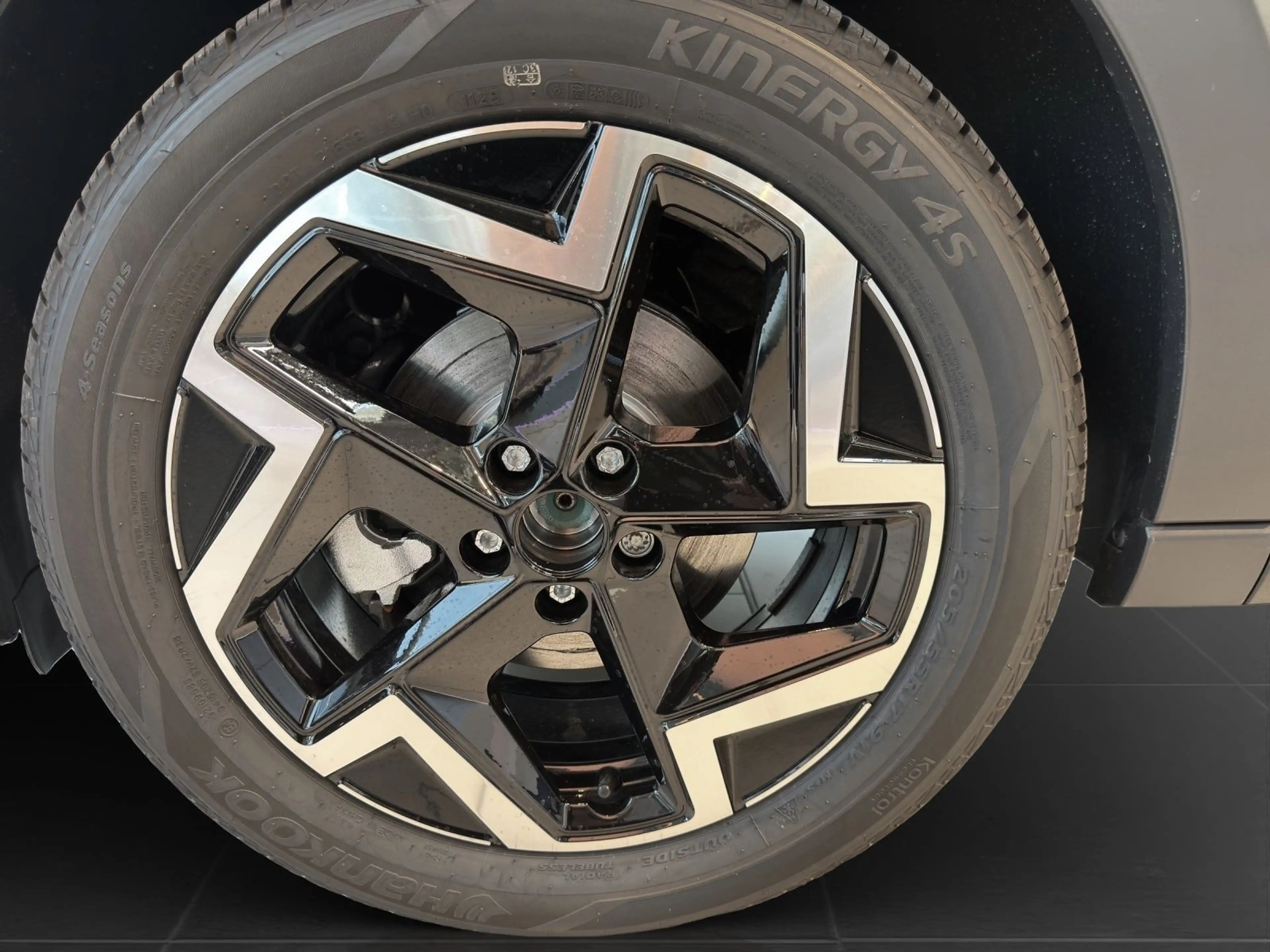 Volkswagen Taigo 1.0 TSI DSG R-LINE MATRIX-LED REAR VIEW GJ — photo 7