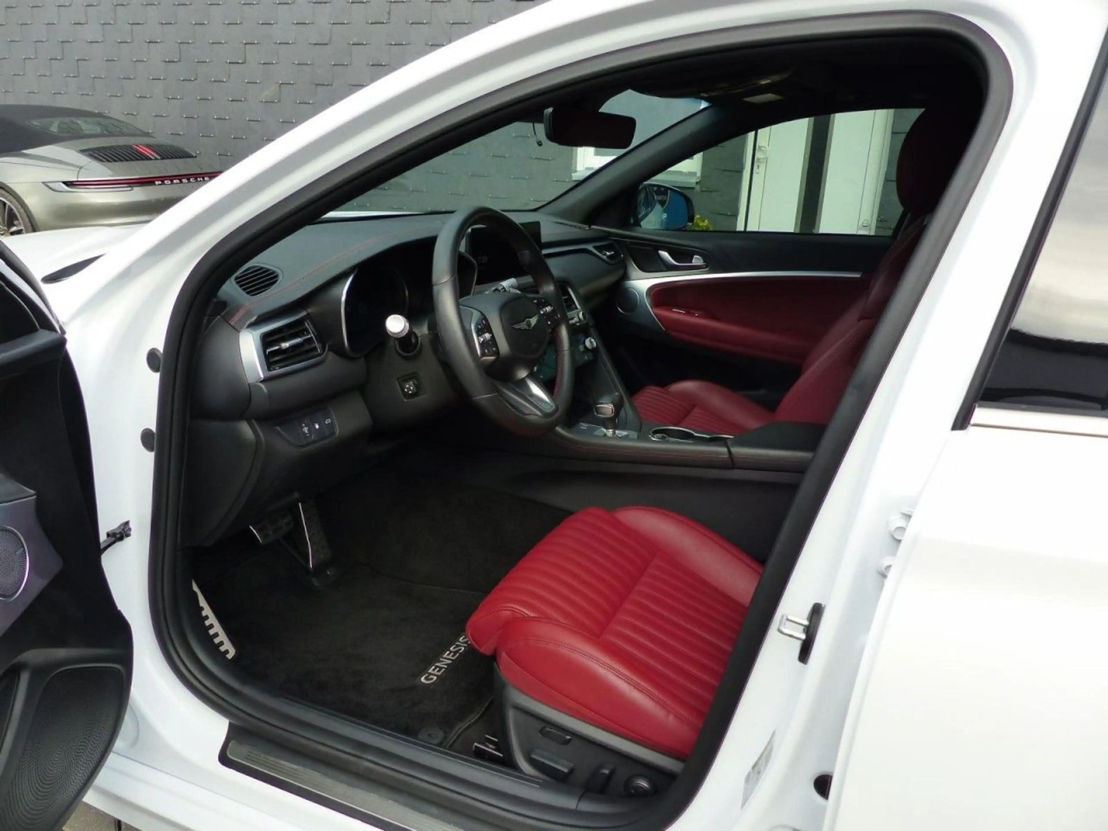 Genesis G70 .ACC.AUT.KAMERA.PDC.LED.NAV.PDC.PANO — photo 14