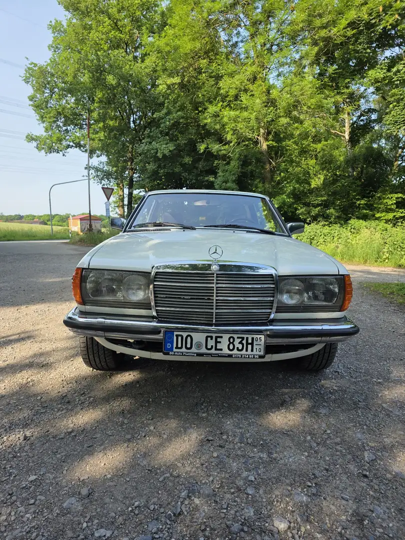 Mercedes-Benz CE 230 Bílá - 1