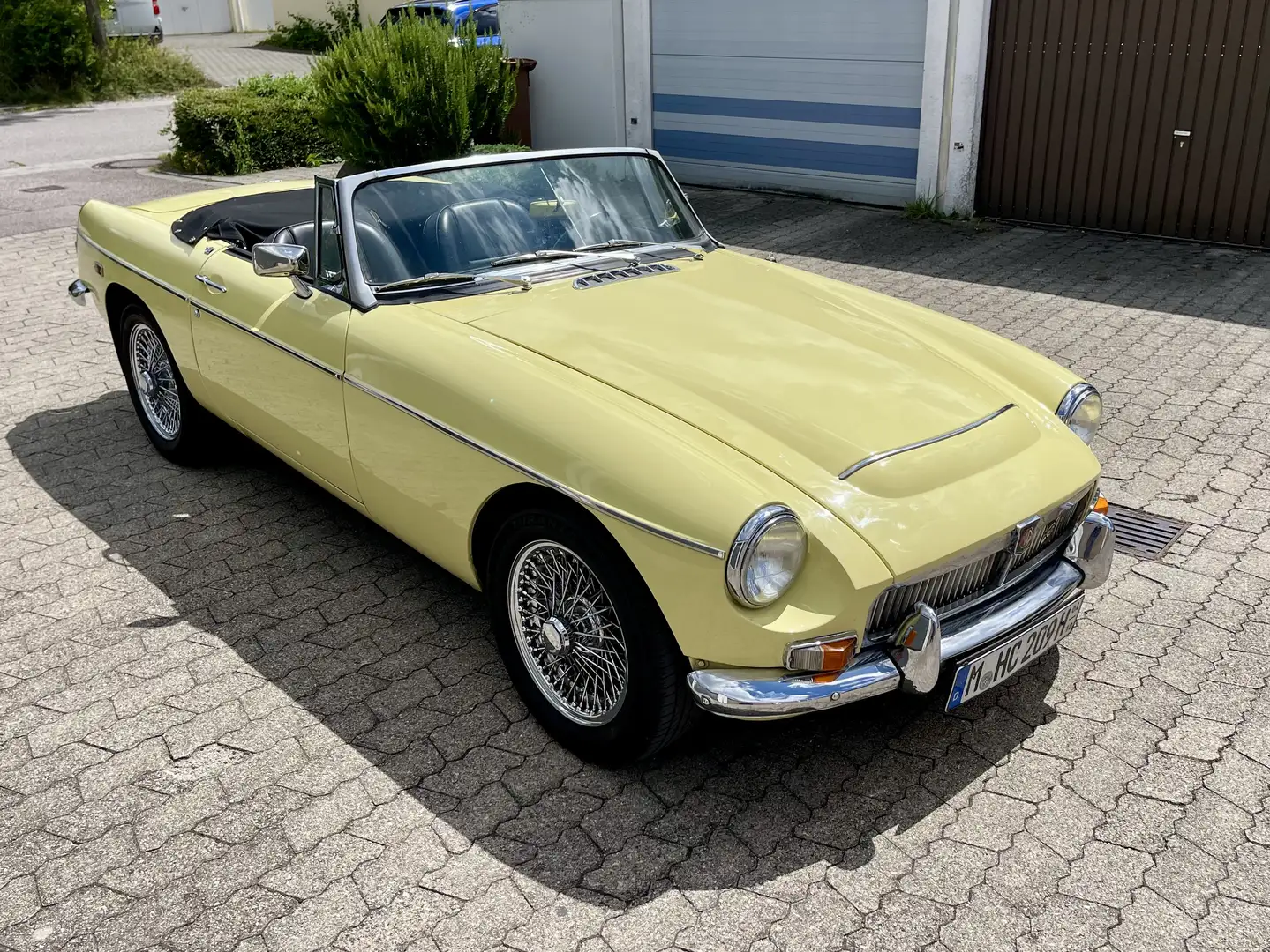 MG MGC Amarillo - 2