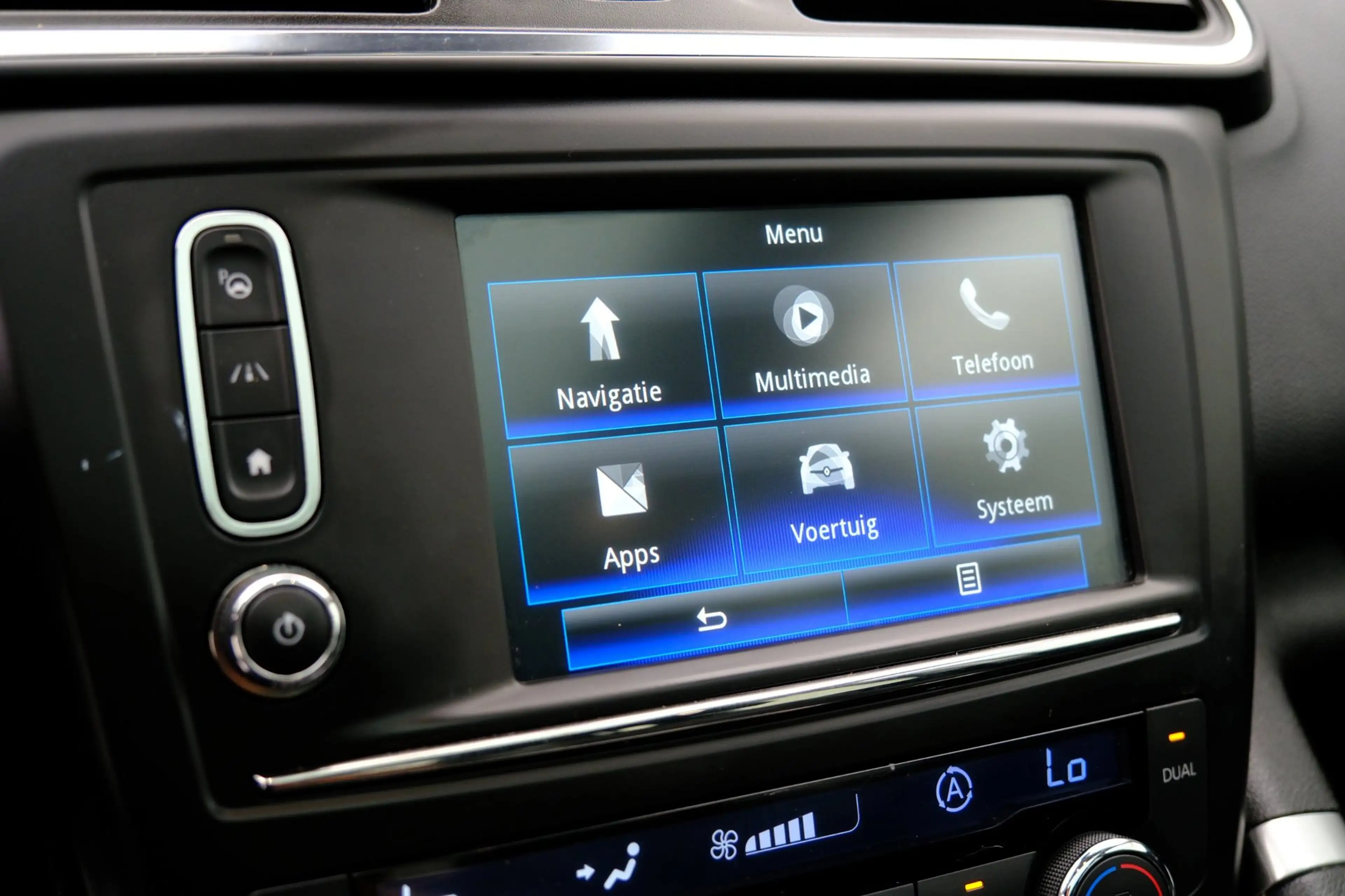 Renault Kadjar 1.2 TCe Bose Pano|Cam|PDC|19"LMV|Clima|Trekhaak — photo 16