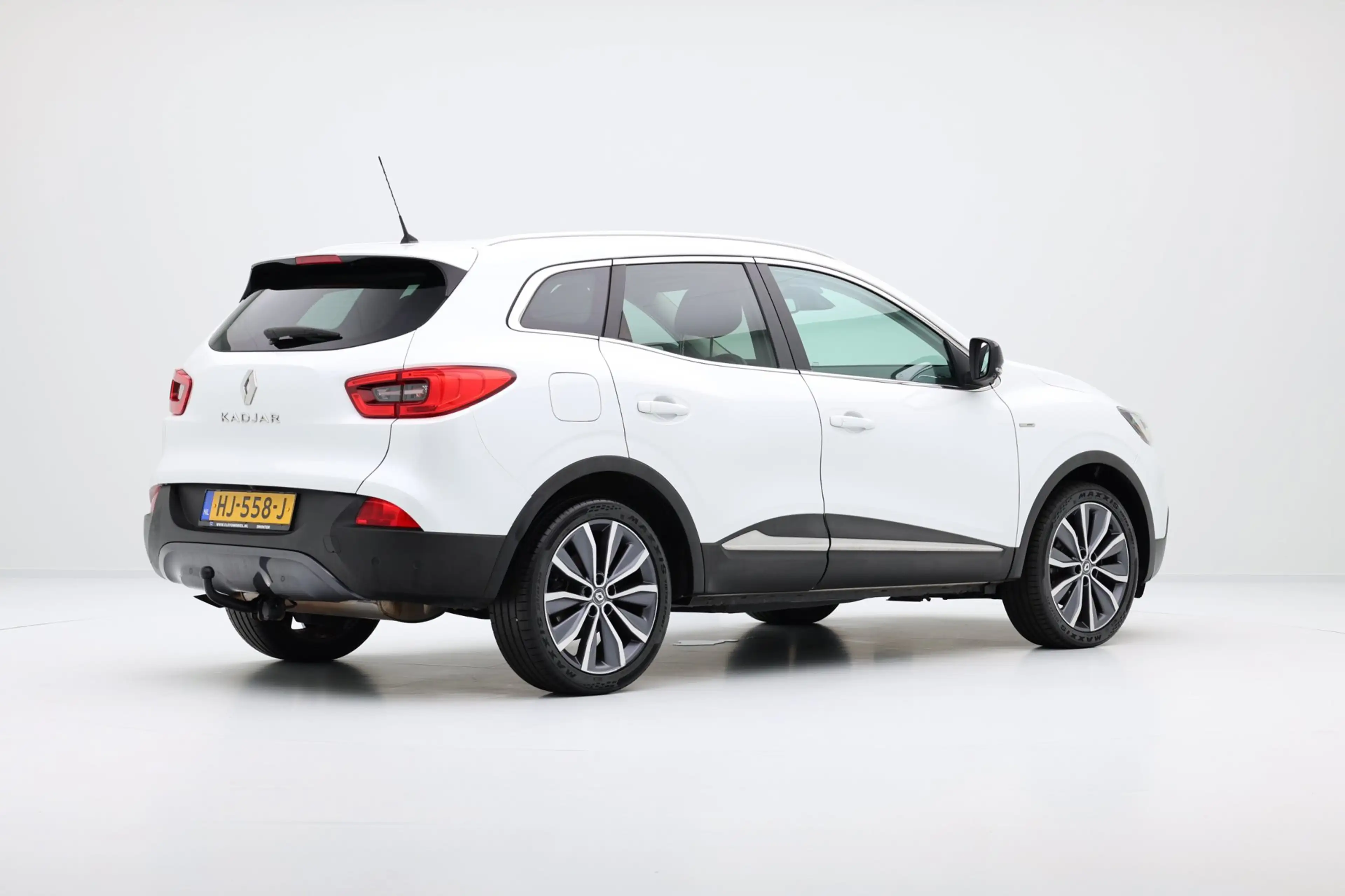 Renault Kadjar 1.2 TCe Bose Pano|Cam|PDC|19"LMV|Clima|Trekhaak — photo 3