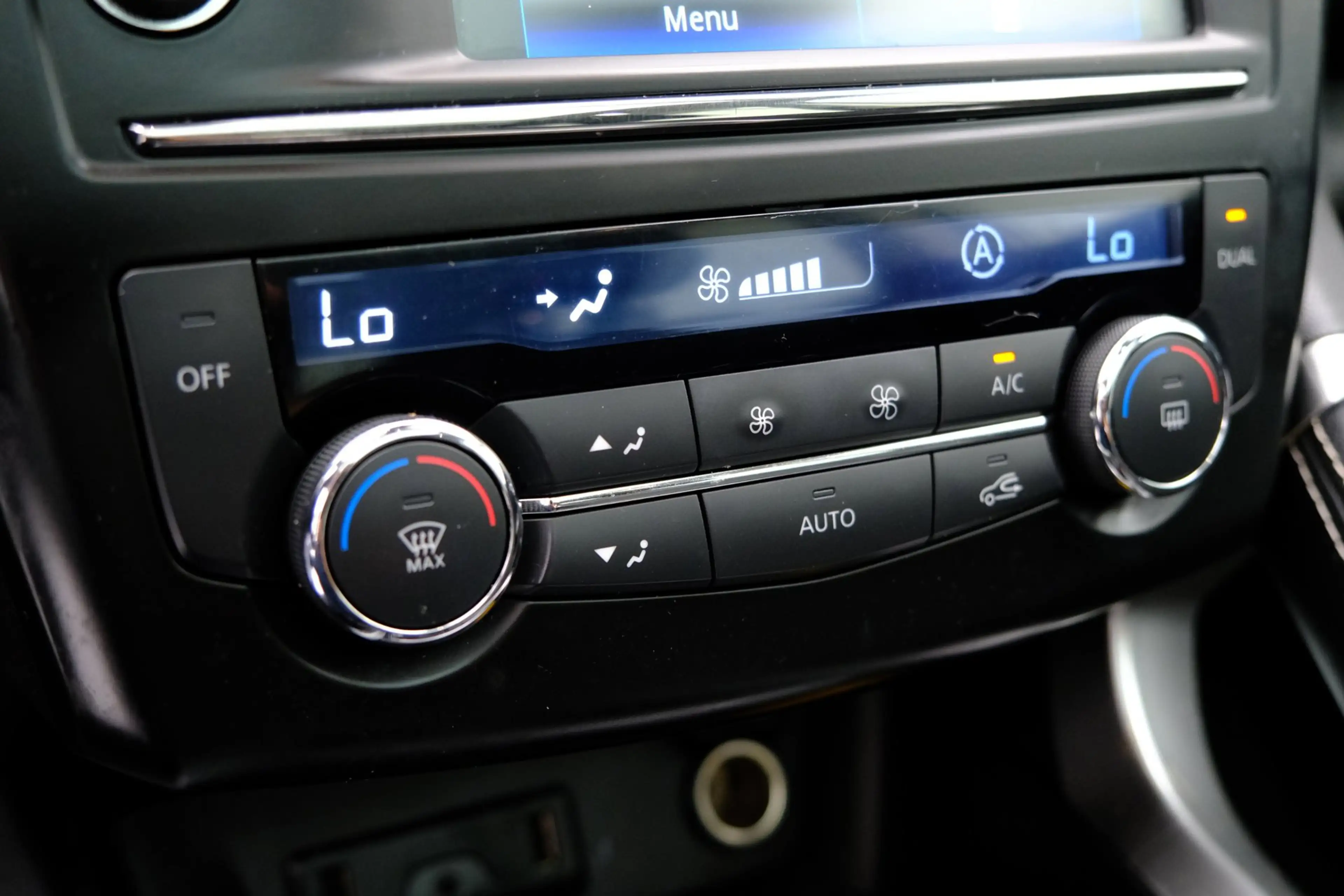 Renault Kadjar 1.2 TCe Bose Pano|Cam|PDC|19"LMV|Clima|Trekhaak — photo 12
