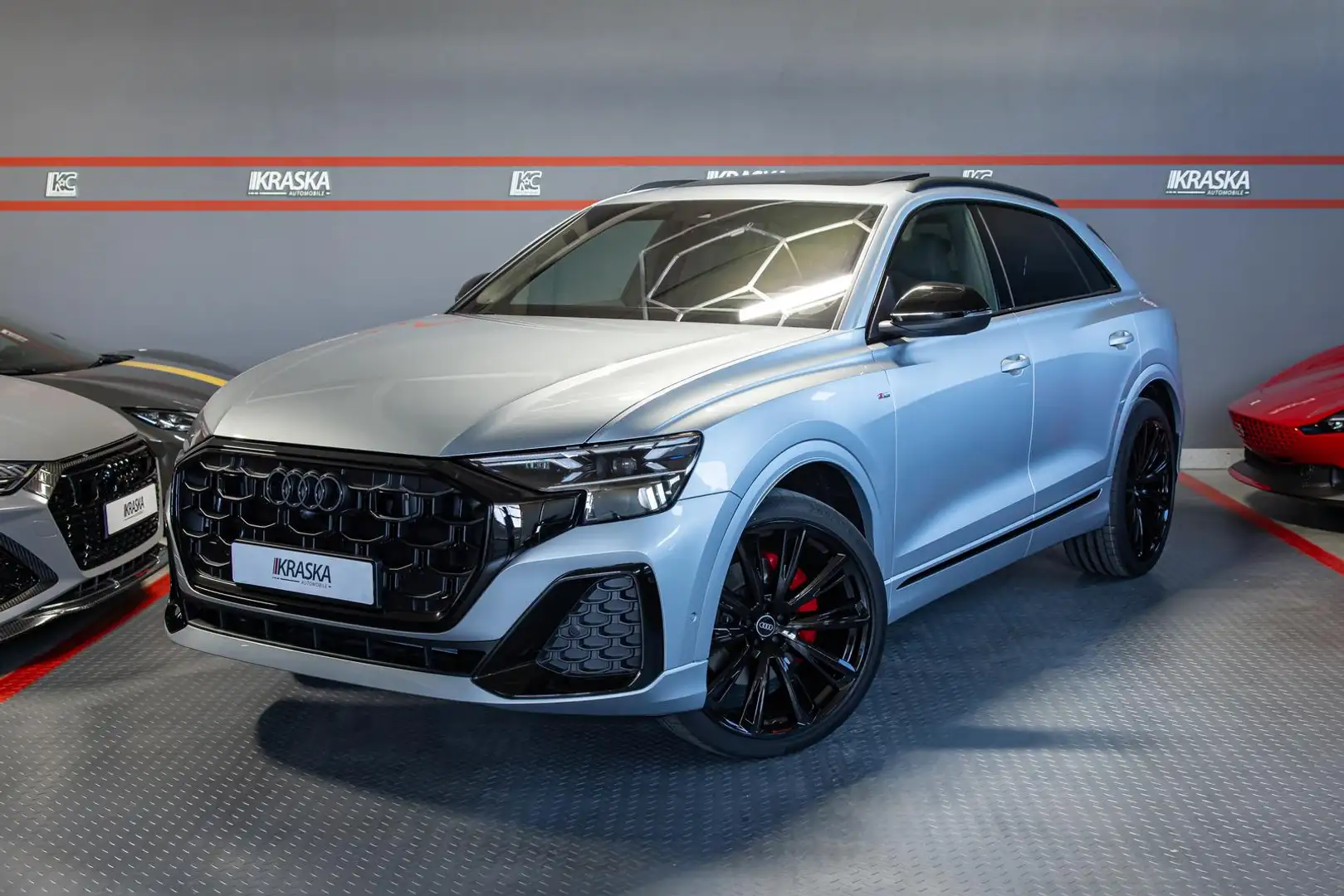 Audi Q8 50 TDI quattro S-Line AHK PANO STHZ ABT POWER Plateado - 1