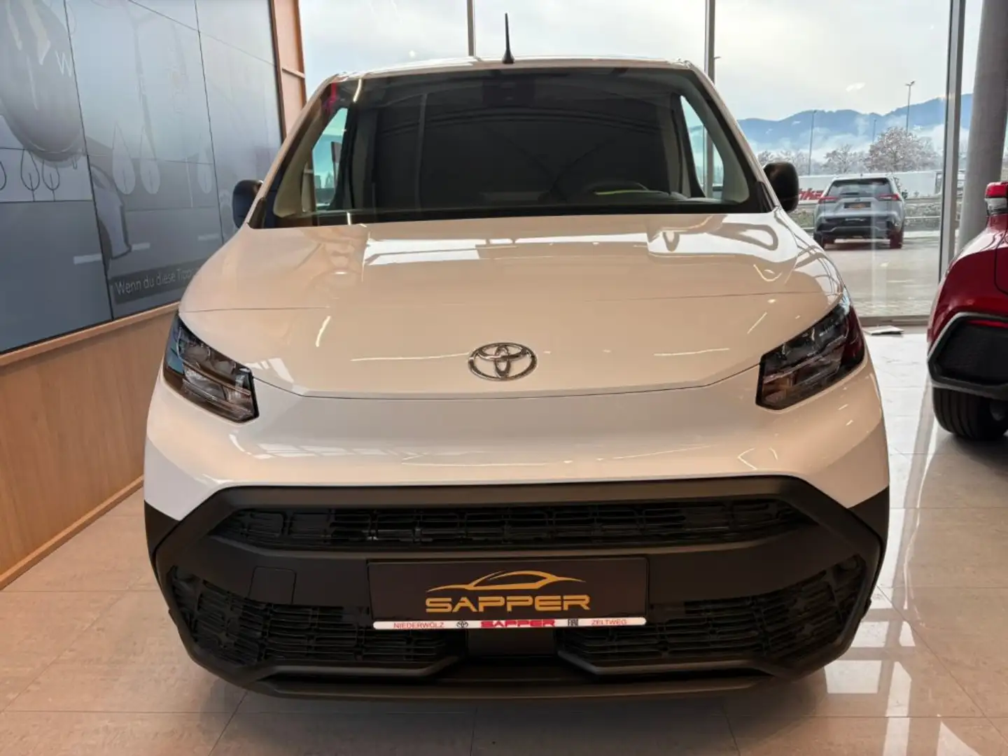 Toyota Proace City 1,5 l D, 102 PS, ProWork Weiß - 2