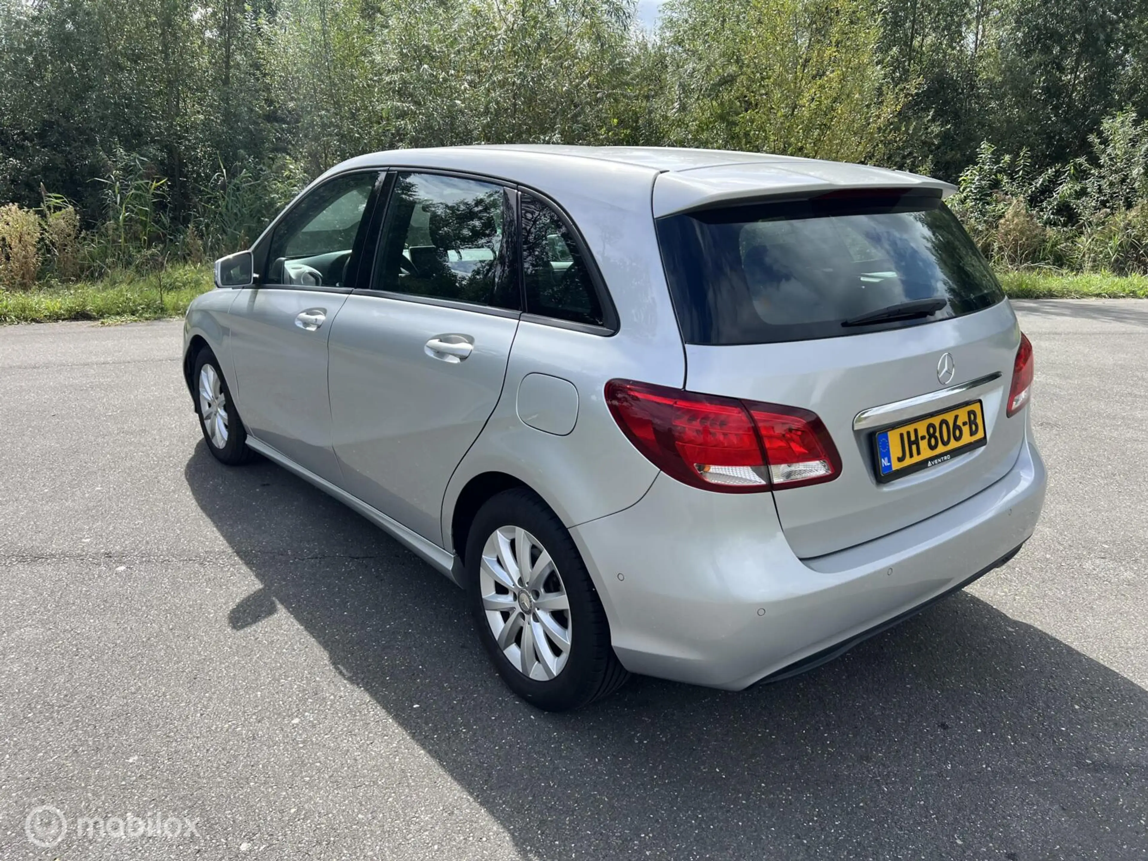 Mercedes-Benz B 180 Ambition | Cruise | Navi | Park assist — photo 4