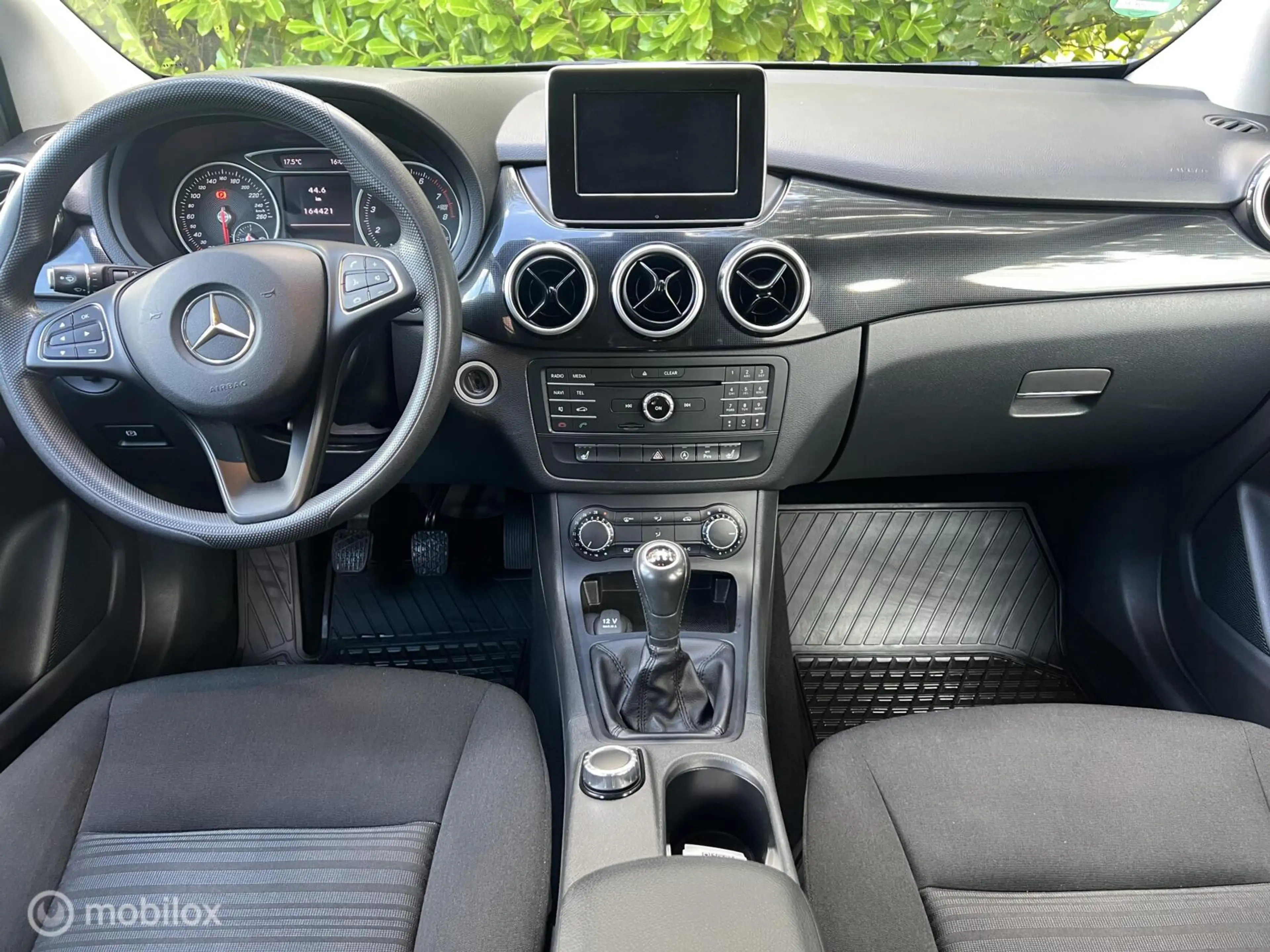 Mercedes-Benz B 180 Ambition | Cruise | Navi | Park assist — photo 2