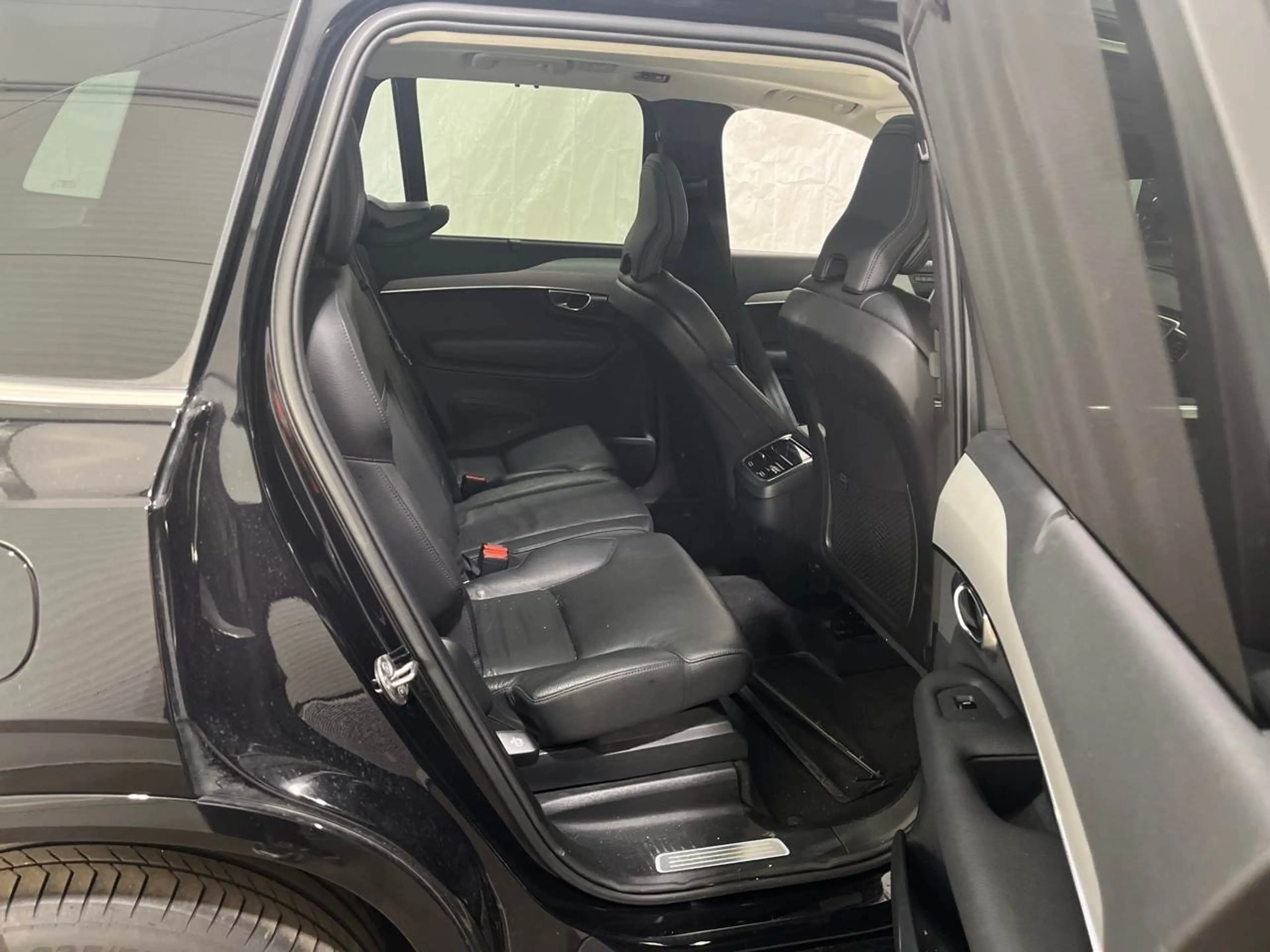 Volvo XC90 XC 90 B5 360° S-Dach StHz — photo 10