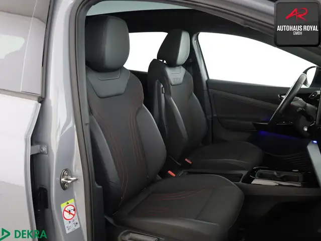 Volkswagen ID.4 view 11