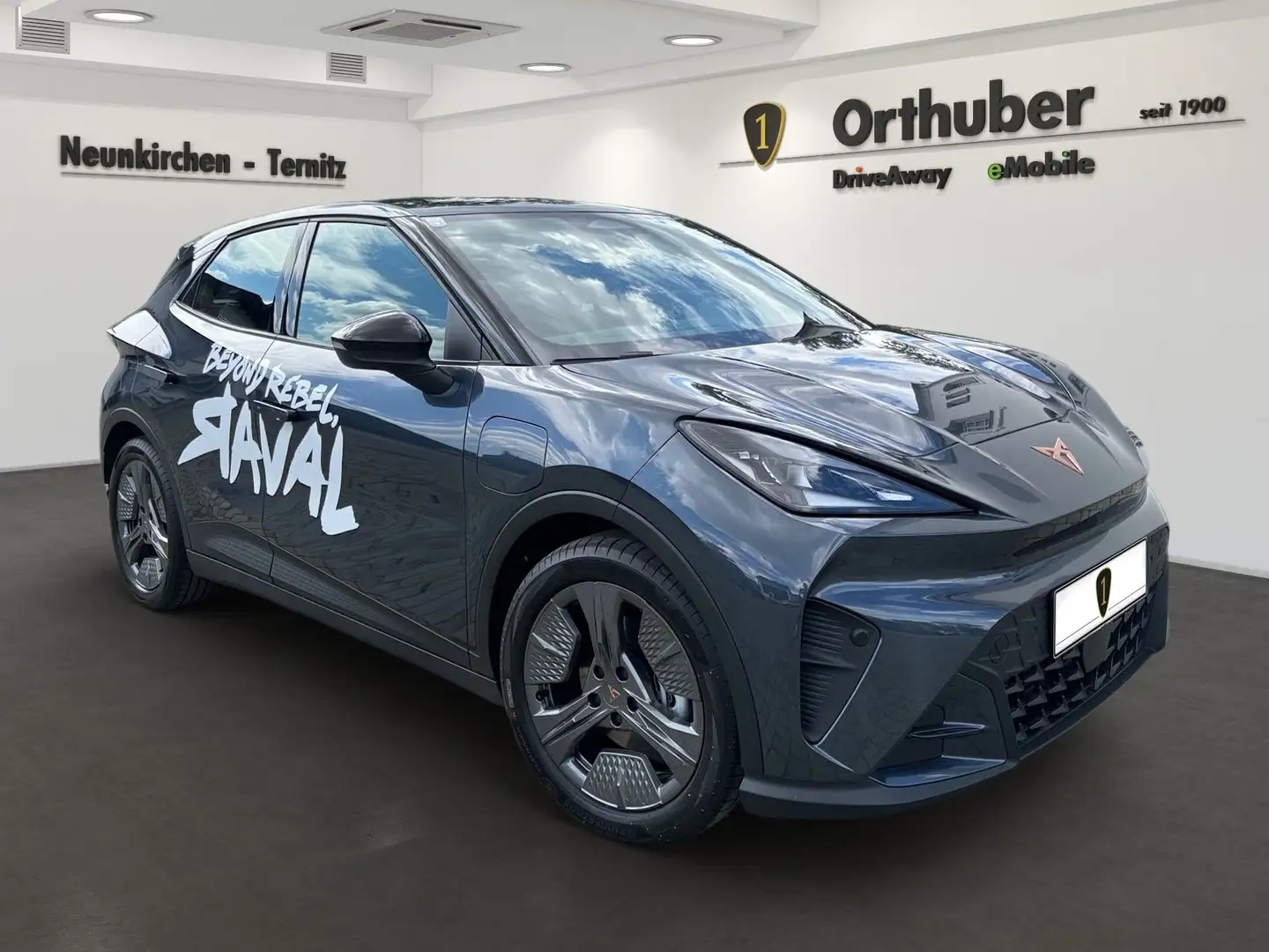 CUPRA Raval ENDURANCE 52/55 155kW/210 PS Grau - 2