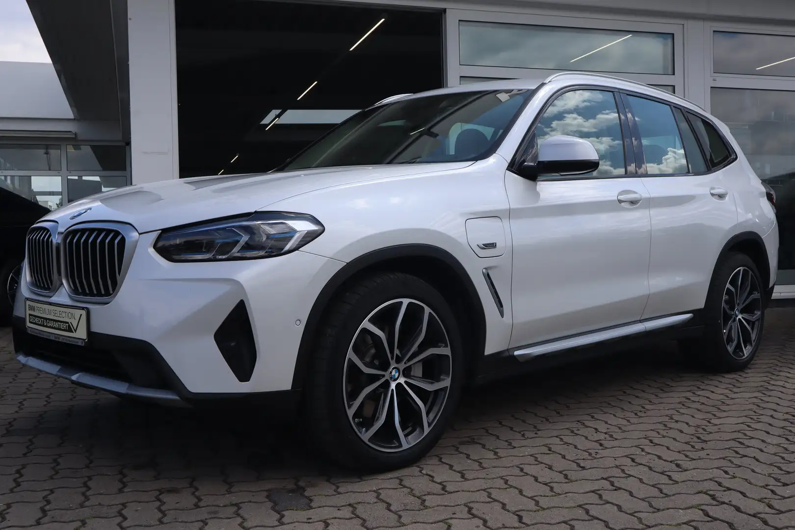 BMW X3 xDrive30e SHZ/Hifi/DAB/Ambiente/Head-Up/Laser Blanc - 1