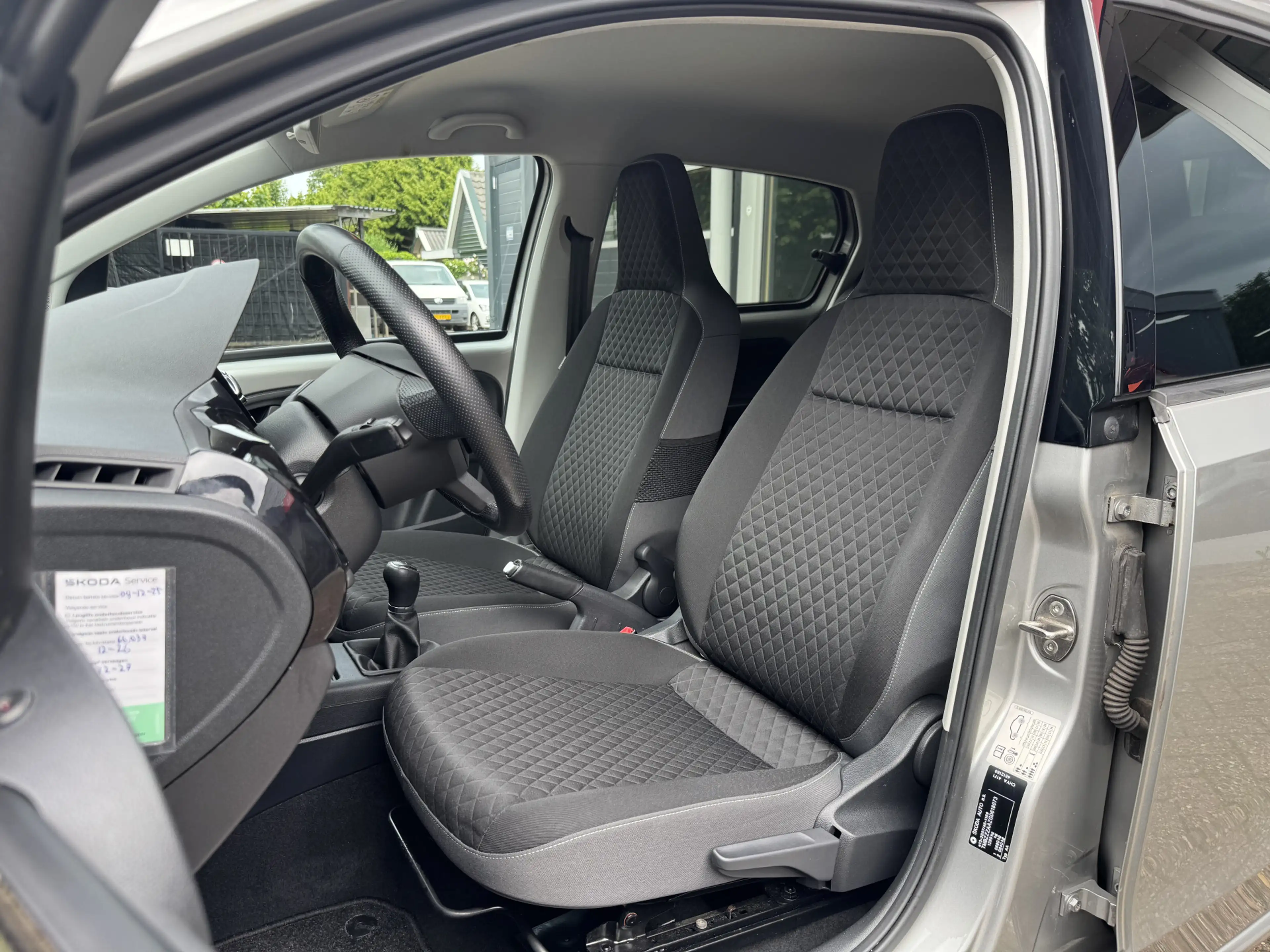 Skoda Citigo 1.0 Greentech Fresh Cruise, Airco, Bluetooth, LM v — photo 10