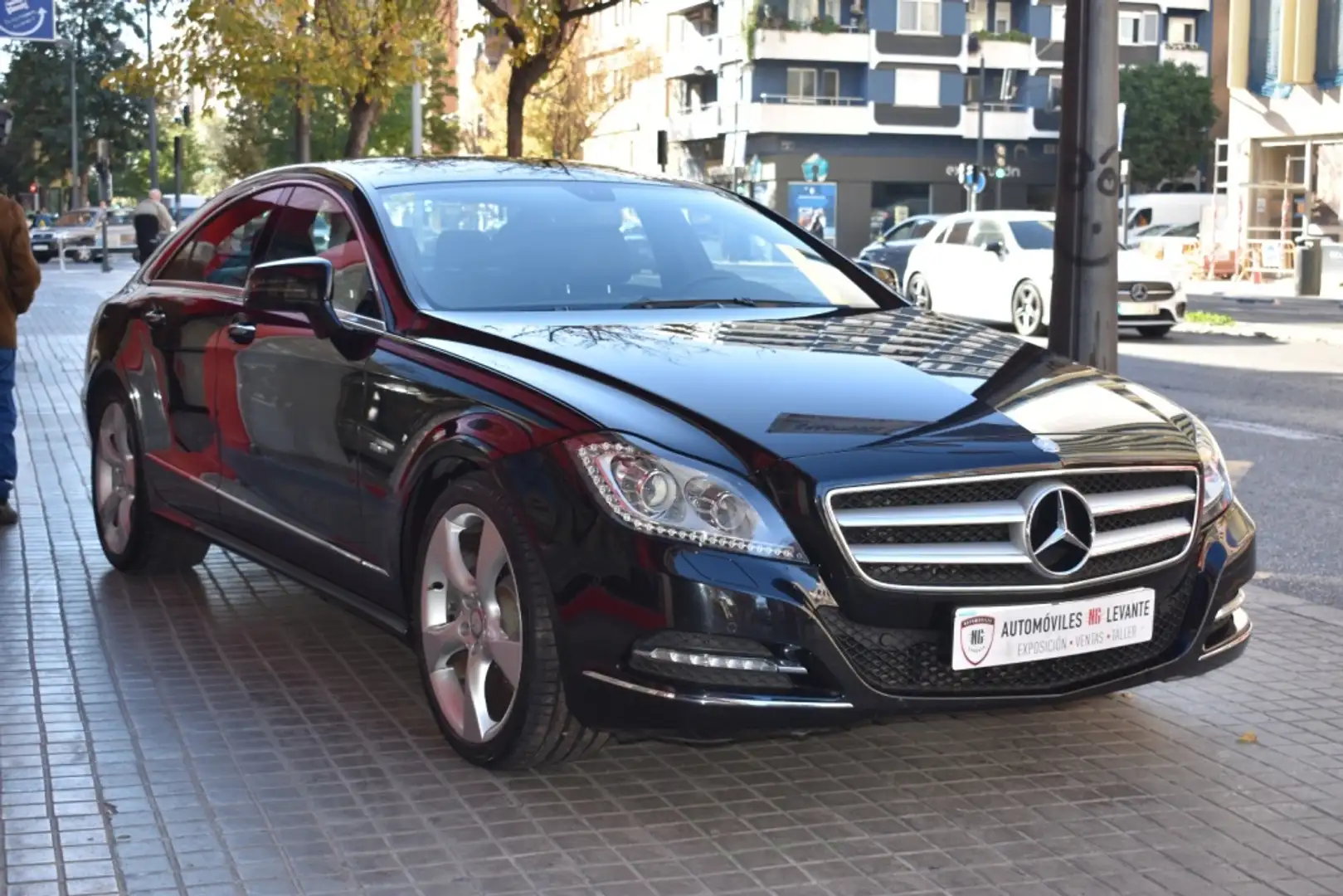 Mercedes-Benz CLS 350 350CDI BE (4.75) Aut. Negro - 2