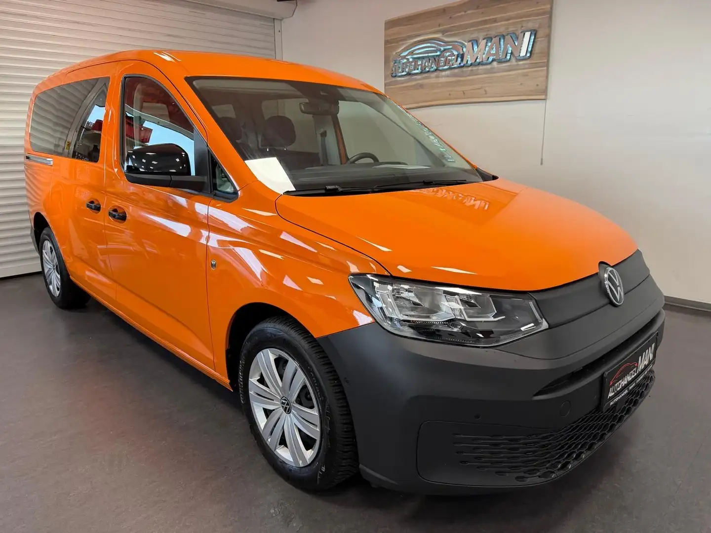 Volkswagen Sonstige Caddy Maxi/5.J Garantie/ACC/PDC/Navi/7 Sitzen Orange - 1