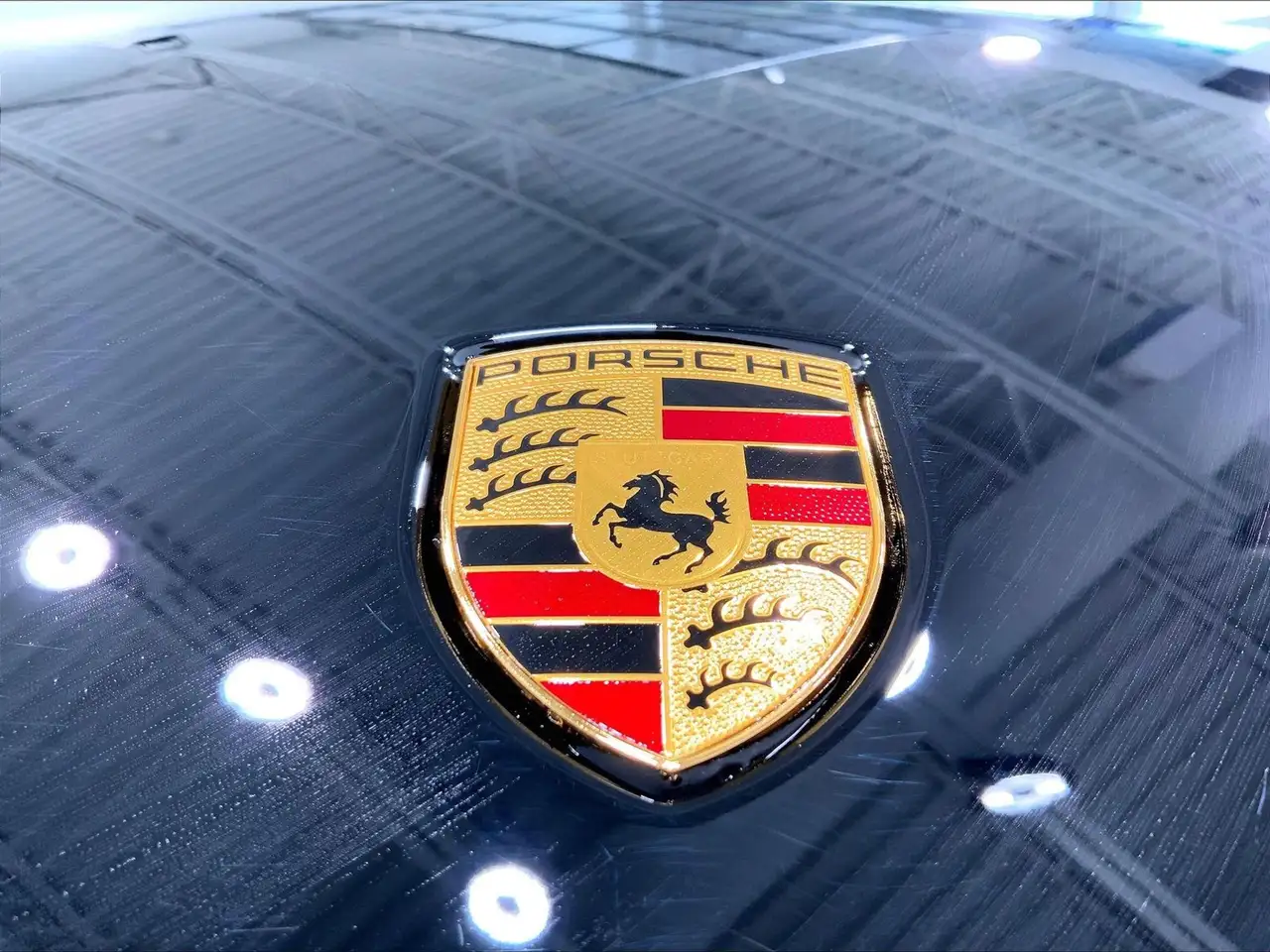 Porsche Macan снимка Porsche Macan
