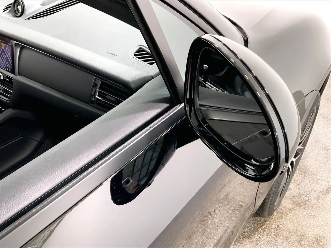 Porsche Macan снимка Porsche Macan